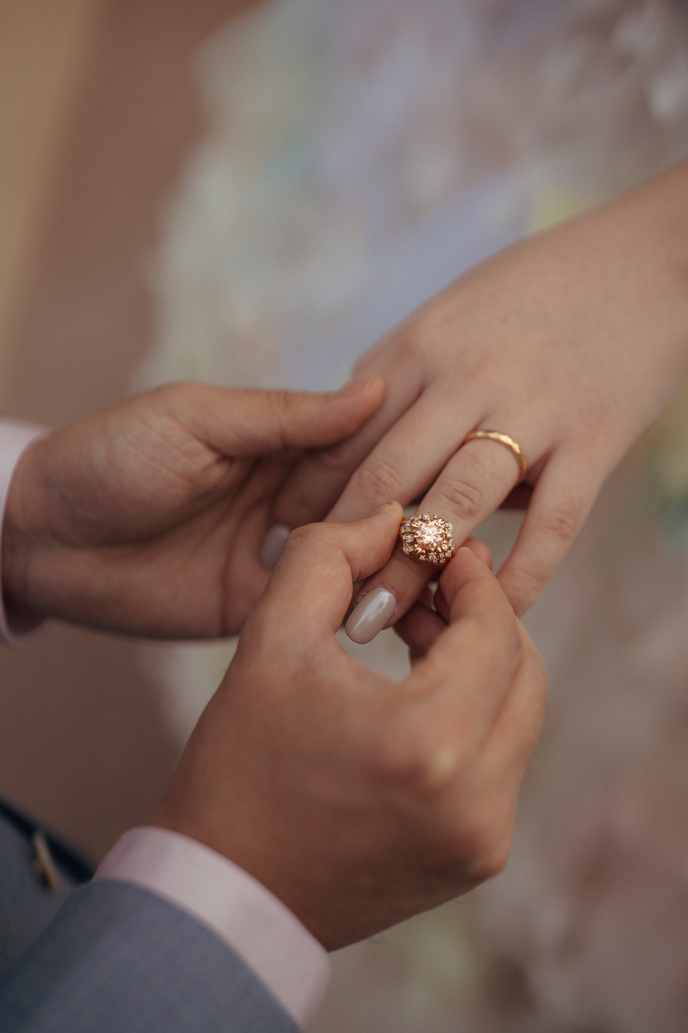 Aaron&Wenjing. Wedding & elopement photographer Viktoriya Kravtsov. Las Vegas