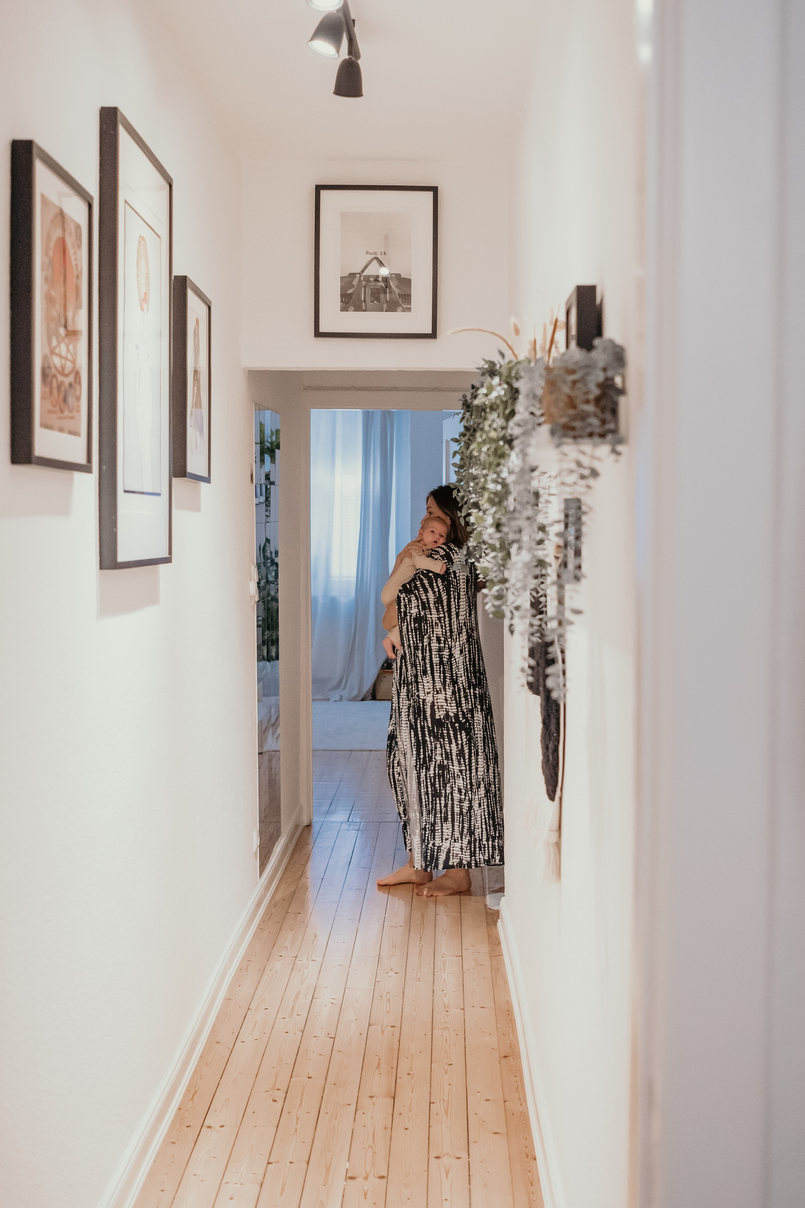 Isabelle. Maternity Newborn and Family photographer Hamburg Claire Hambley