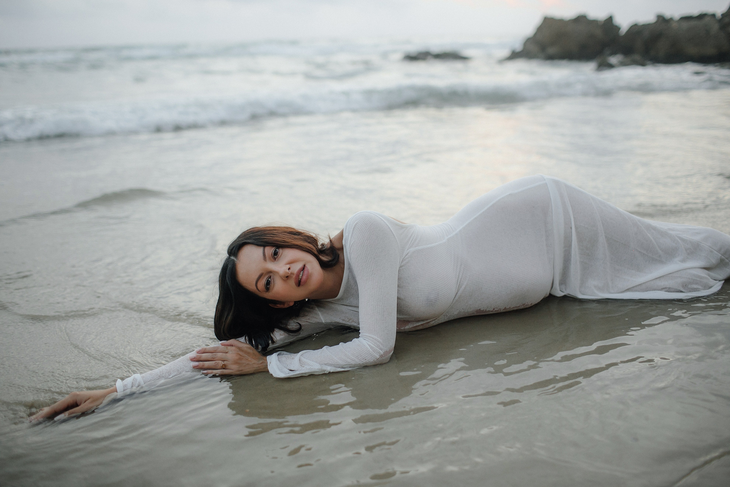 Katya & Fil Givat Olga. Family photographer in Israel