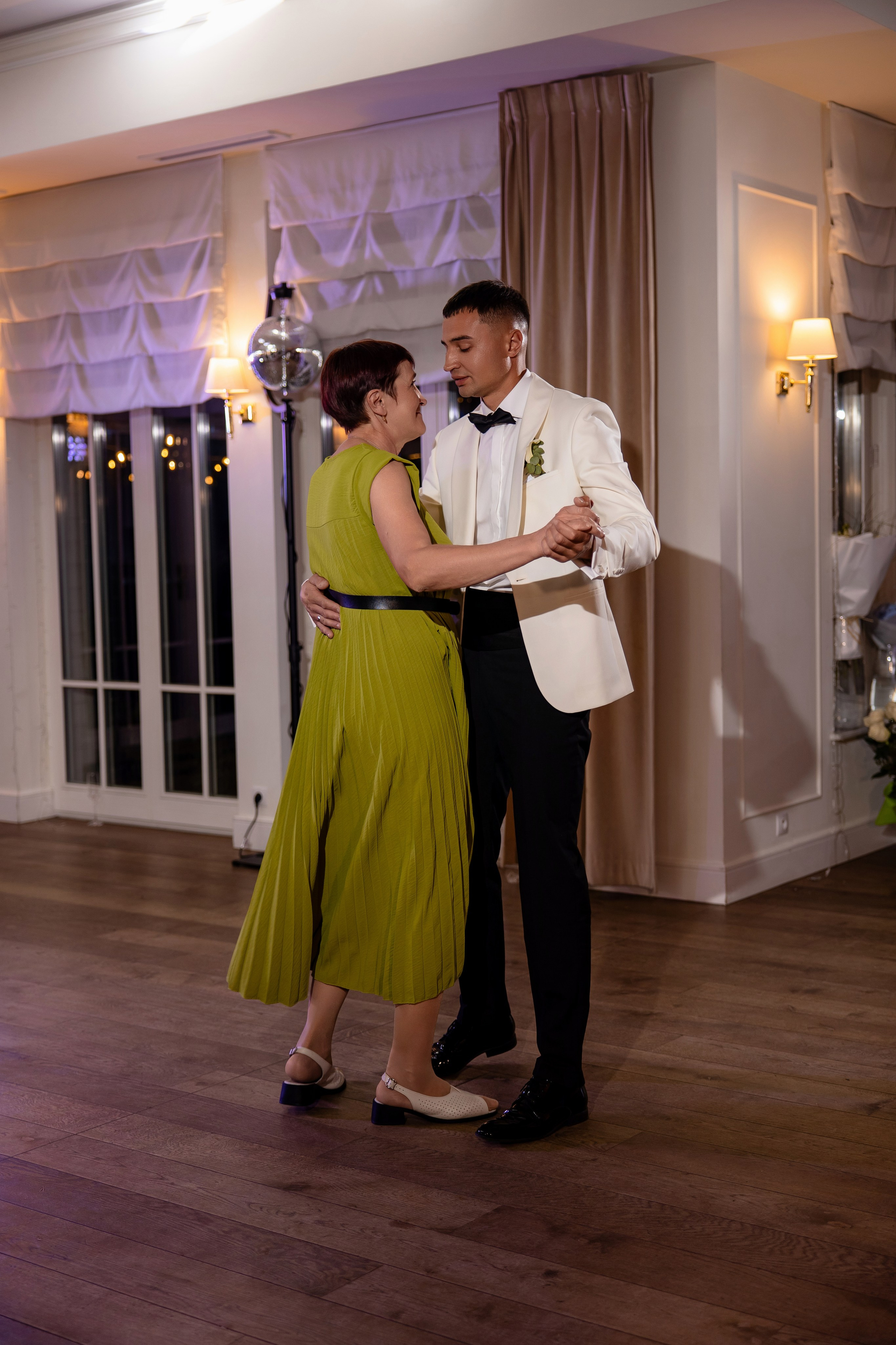 Василь + Іванна. Весільний, сімейний фотограф Варшава