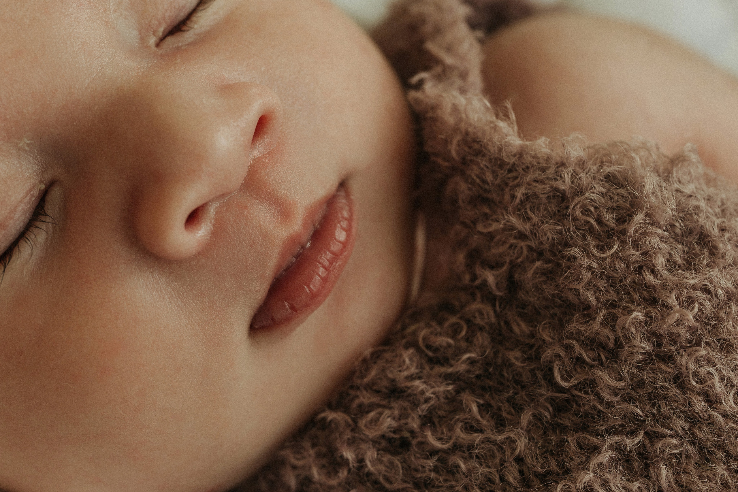 Full Family Newborn Photography – Love, Warmth & Connection. Alisa Tant — Family and newborn photographer Bucks County, Montgomery county, Philadelphia, NJ