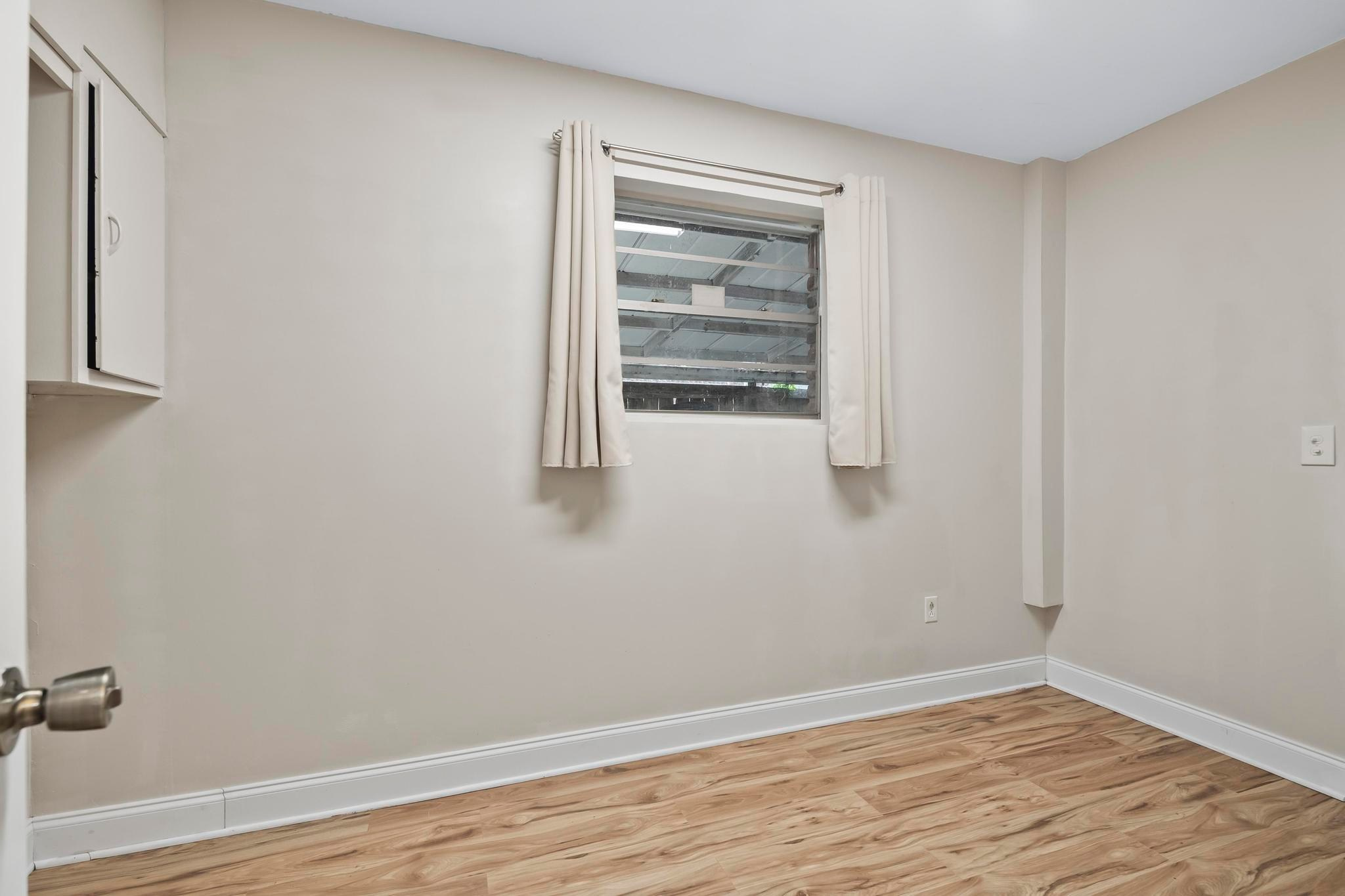 Brierwood Rd, Jacksonville Fl 32 217