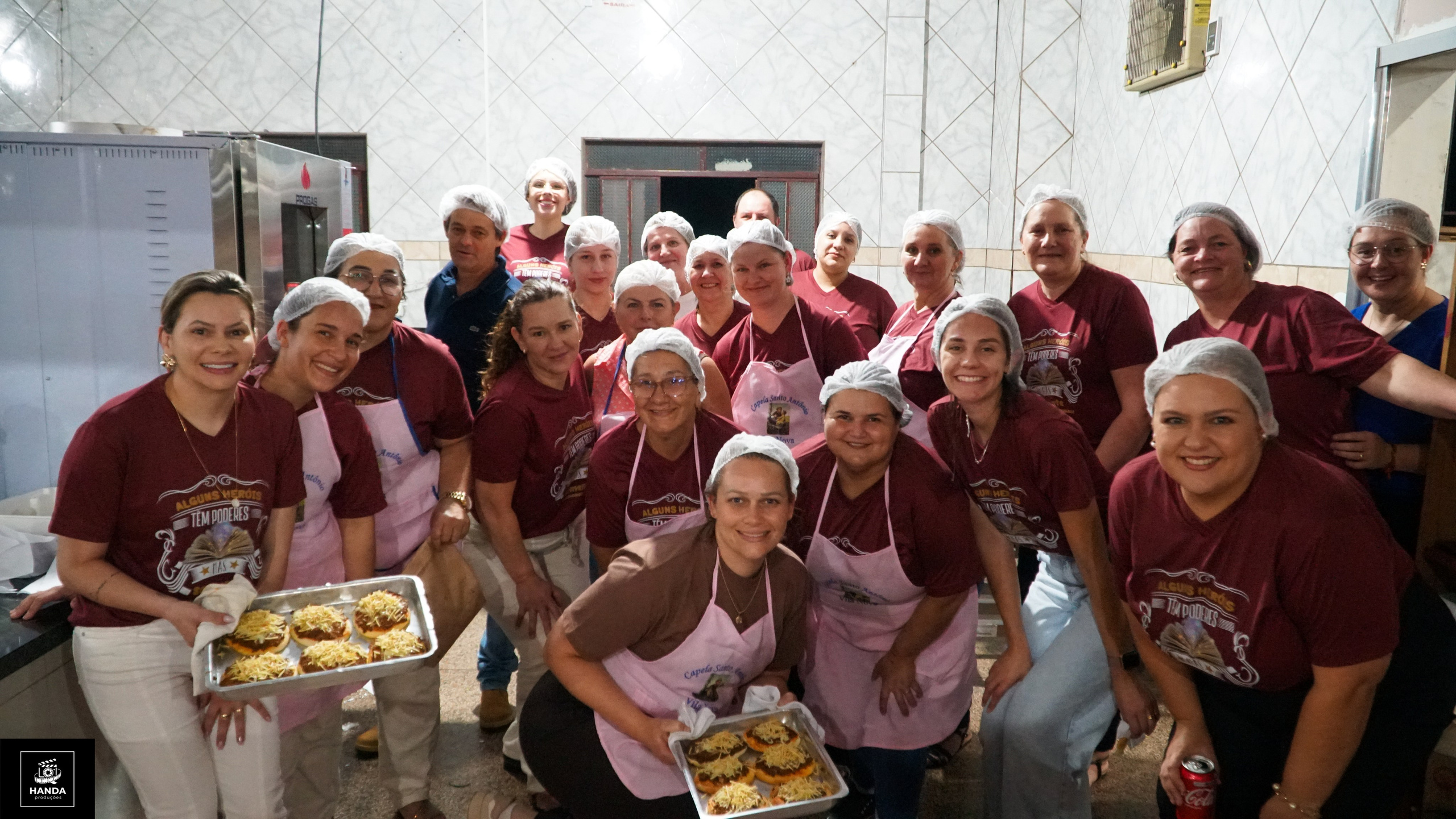Noite autógrafos colégio Aurélio Buarque de Holanda. Handa Produções