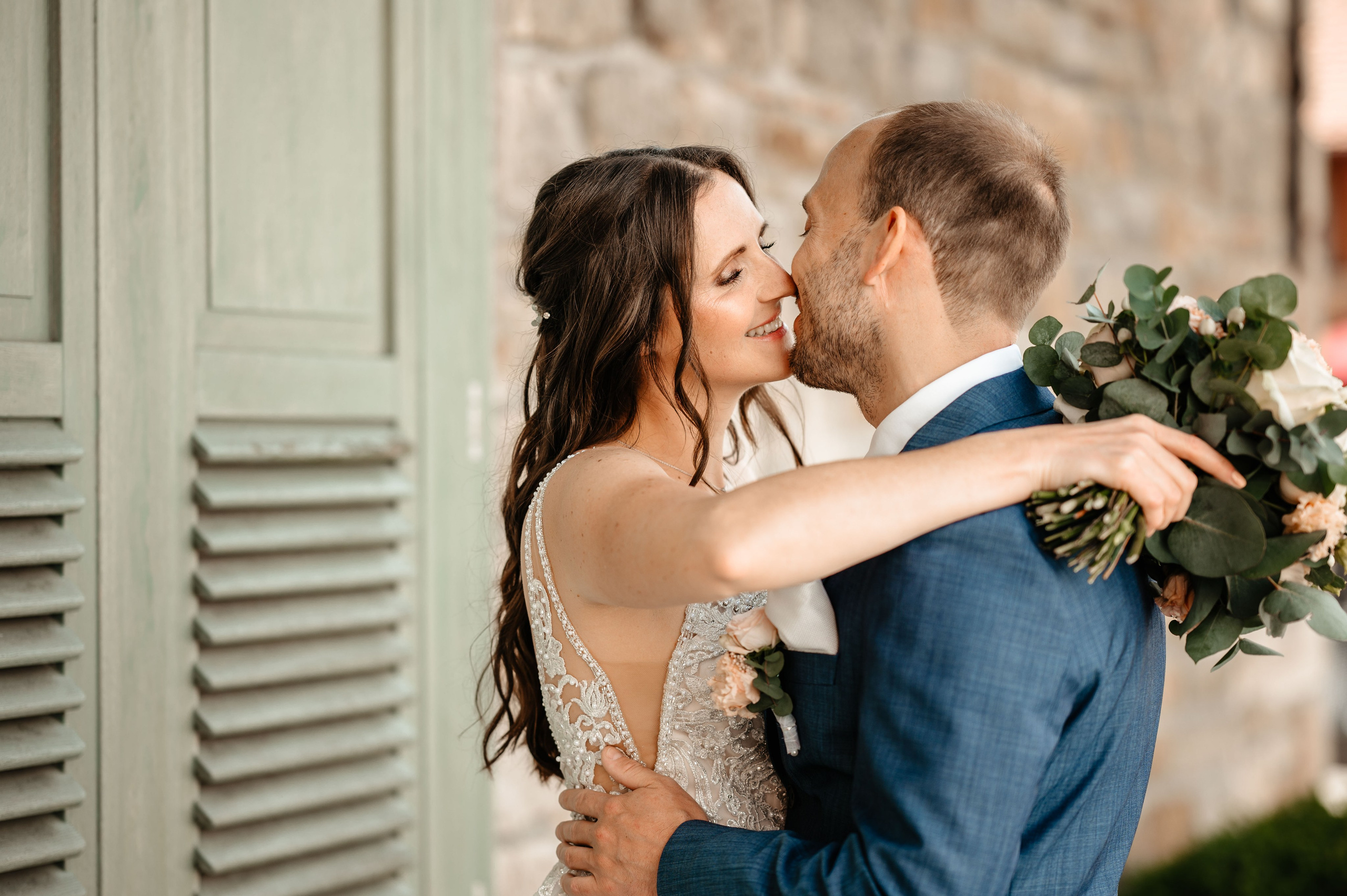 Hochzeit von Karoline & Martin im Hofgut Domäne Hechingen | GentleFrame Hochzeitsfotografie. Authentische, emotionale, zeitlose Hochzeitsfotografie aus Albstadt