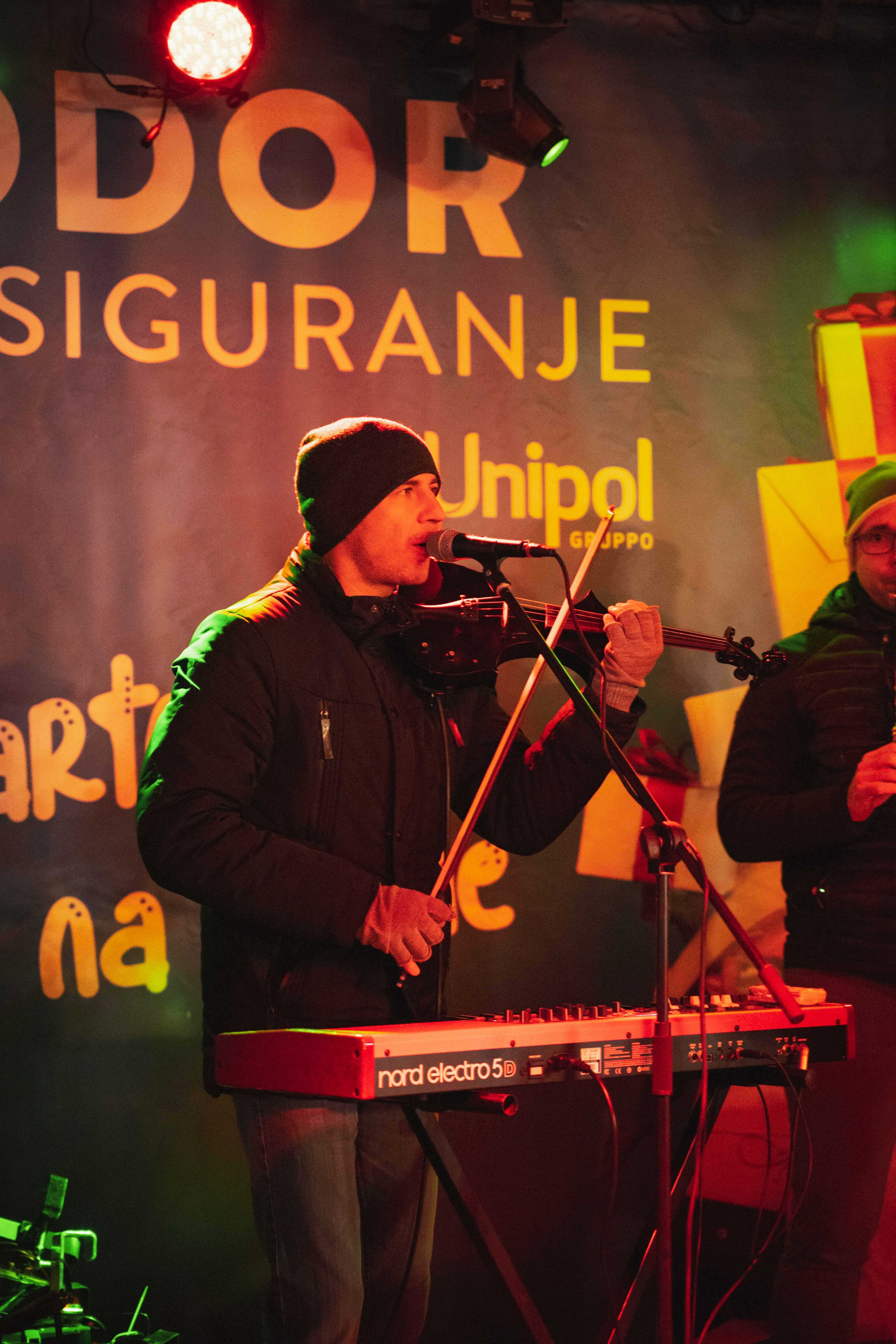 Novosadski Zimzolend. Жуков Студио