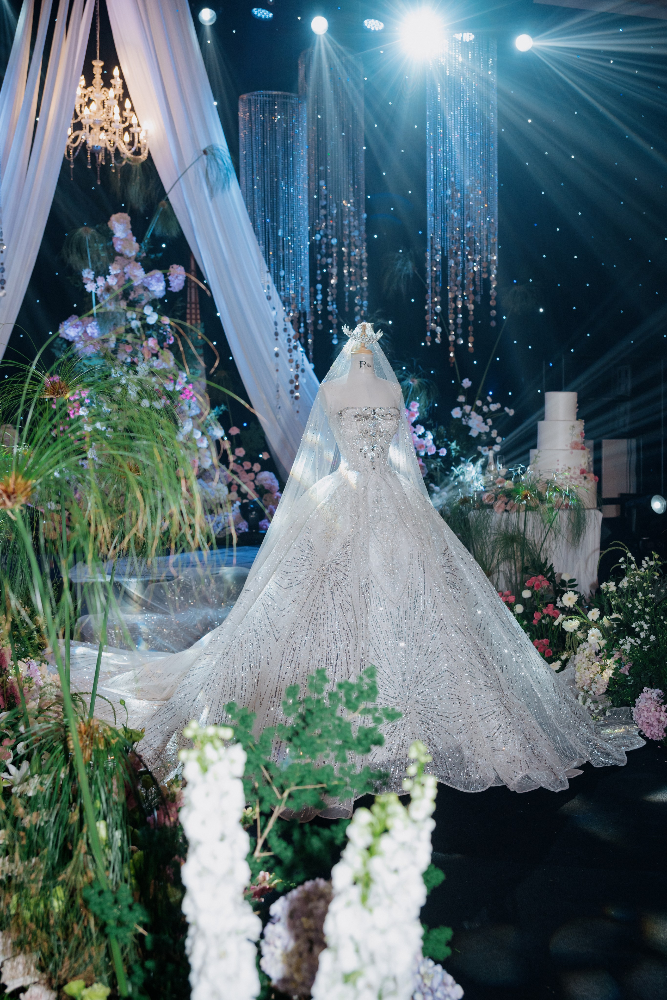 Nicholas & KimThanh / GemCenter 24.05.2026. Nhiếp ảnh gia đám cưới hàng đầu tại Thành Phố Hồ Chí Minh