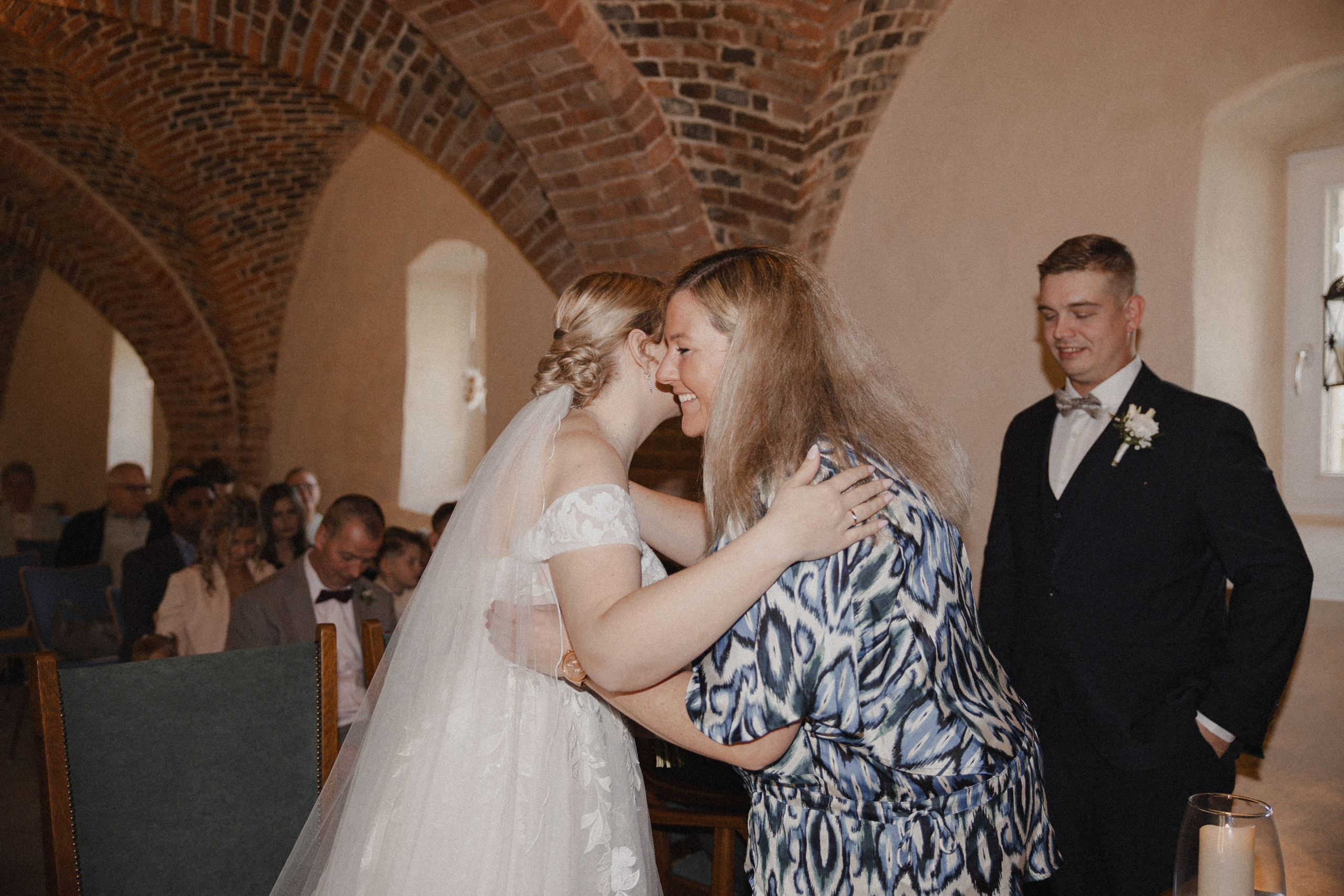 Lorena & Jan l Schloss Sythen. Hochzeitsfotografin Bochum | Halyna Reiche Fotografie NRW