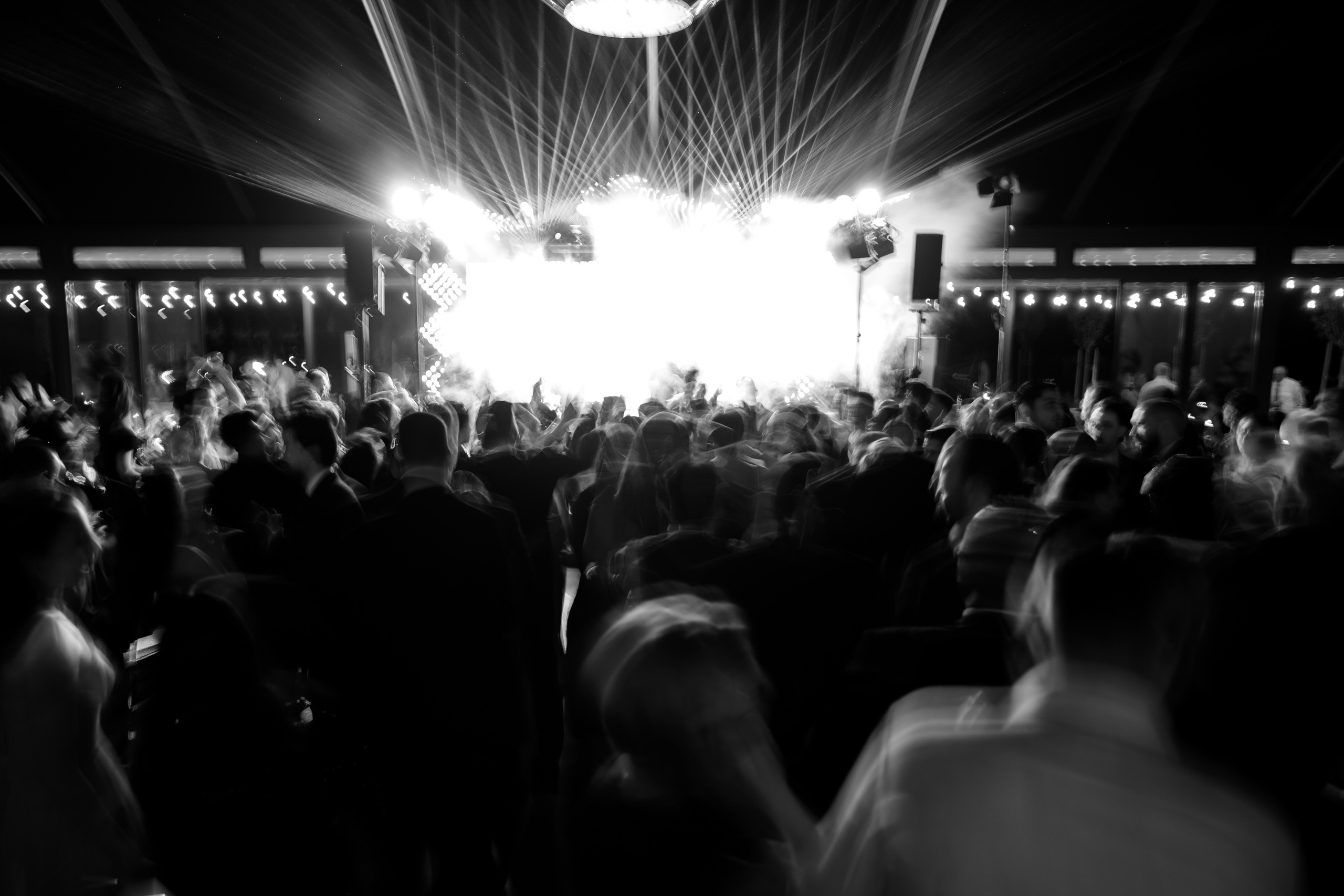 Diana & Octavian. Fotograf de nuntă Alex Pasarelu