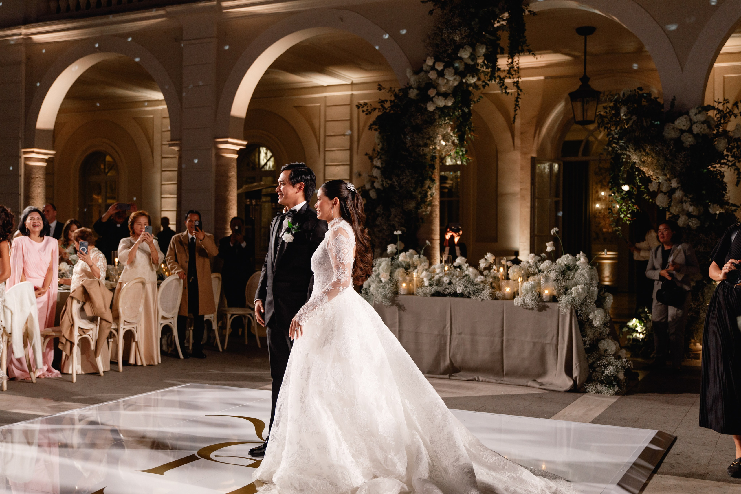 Wedding photographer Italy Rome, Tuscany, Lake Como, Sicily, Puglia. Wedding Photographer Rome Tuscany Como Sicily Puglia Amalfy Italy- Oksana Savenchuk