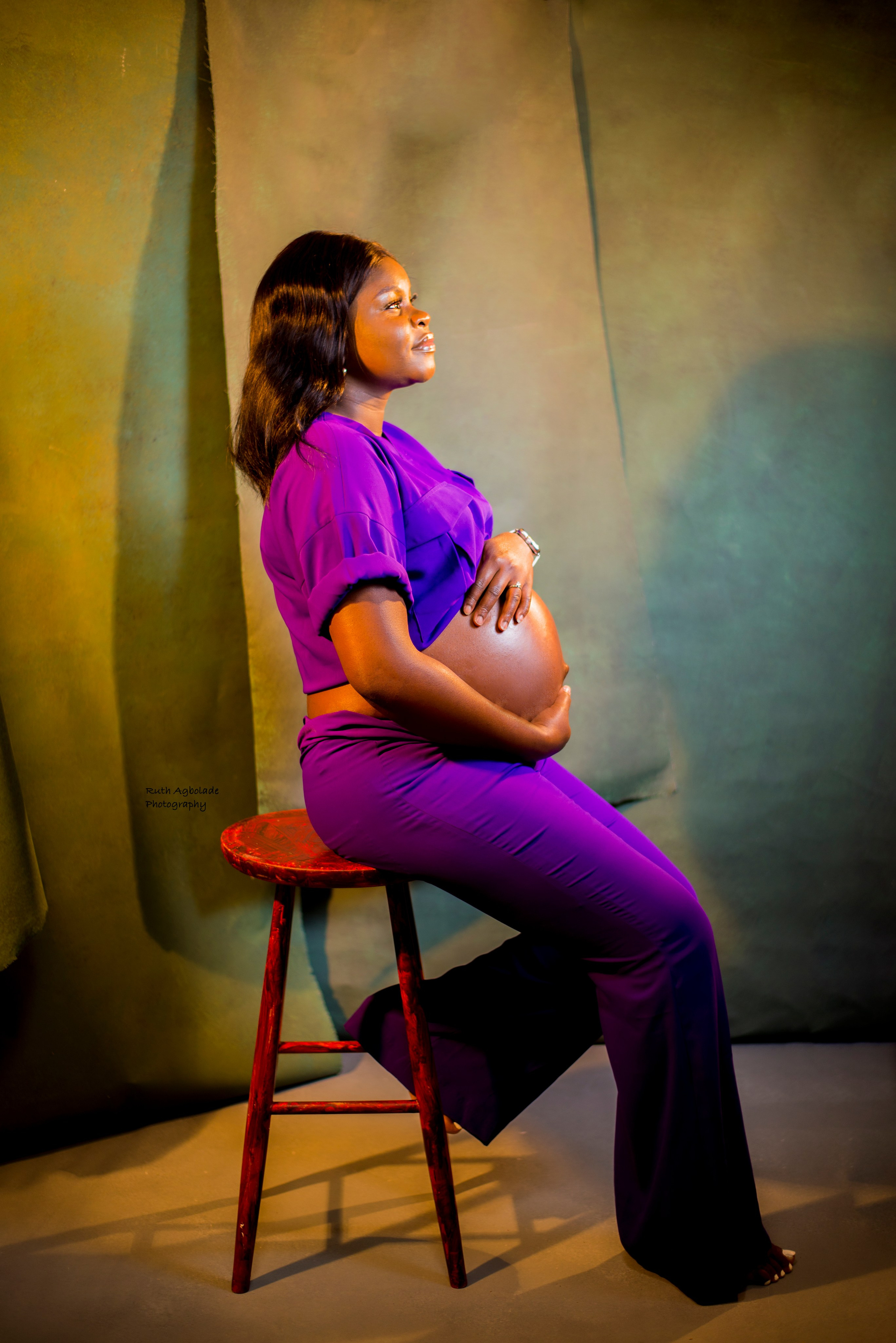 Maternity Photoshoot. Portrait & Brand Photographer in Bradford, West Yorkshire