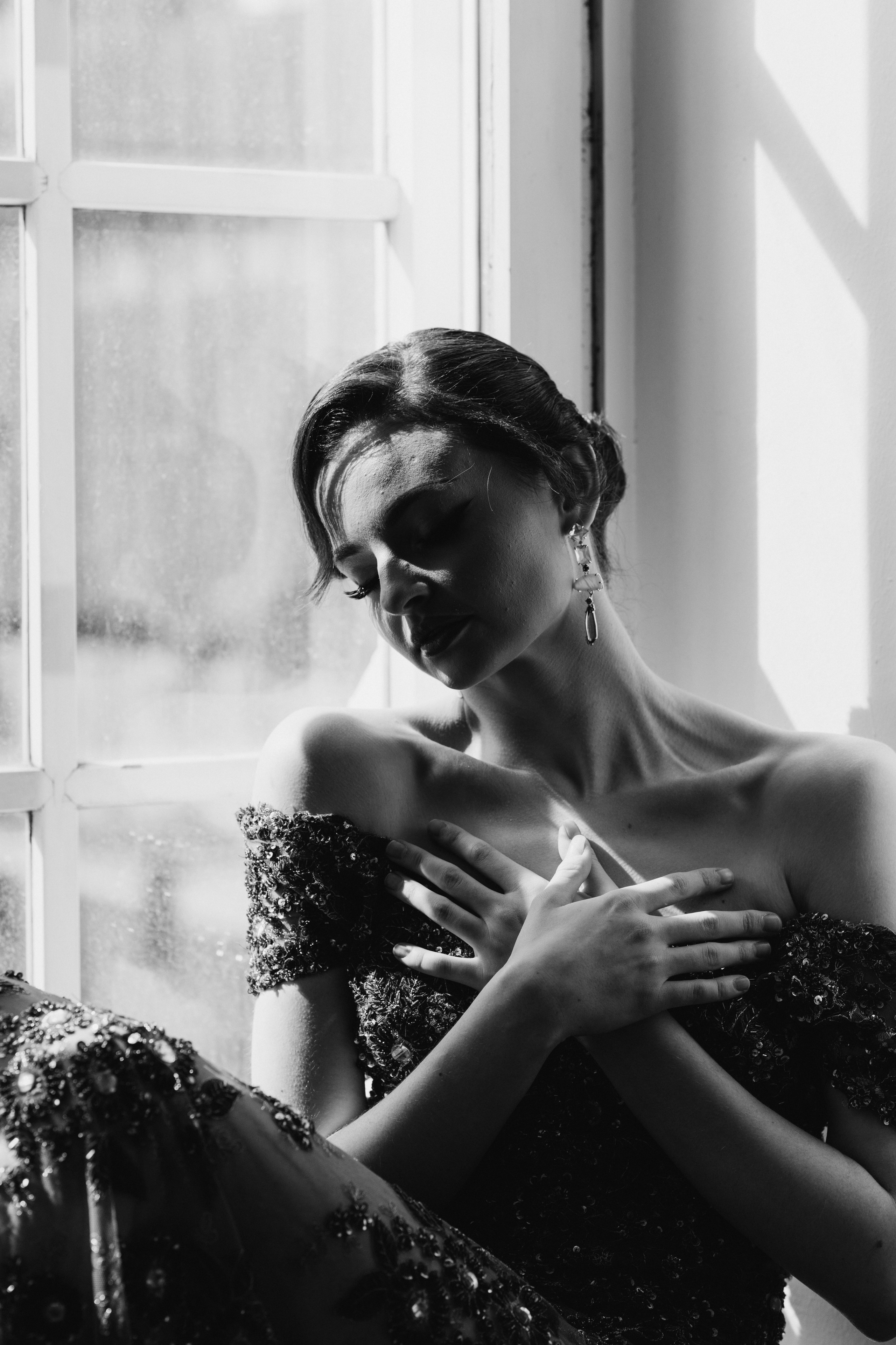 Riikka Couture, Riikka Ikäheimo, Violetta Keller, Portrait, Dancer. Wedding and potrait photographer in Helsinki Vickan O