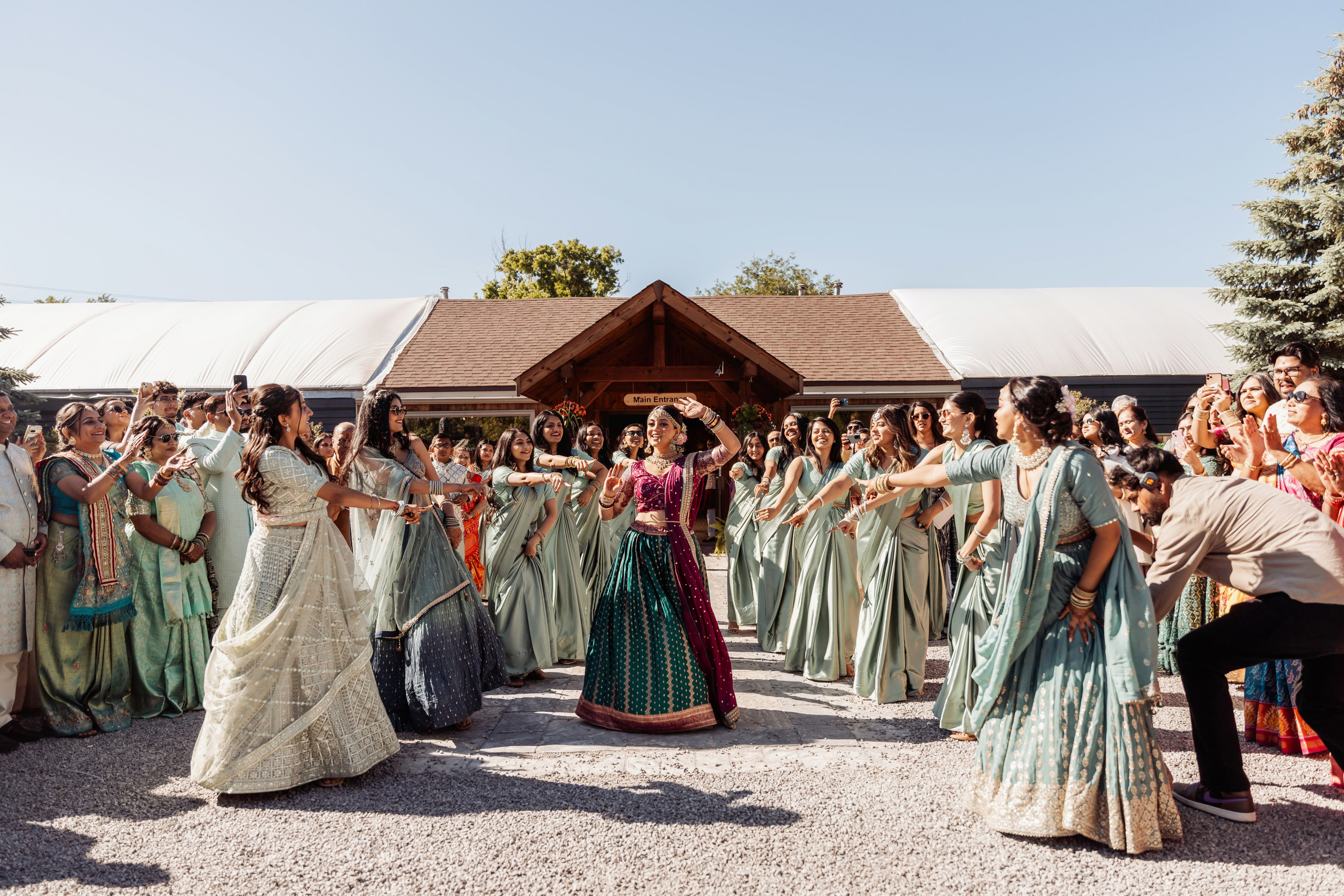 Darshil & Shailja. Wedding Photographer & Cinematographer studios