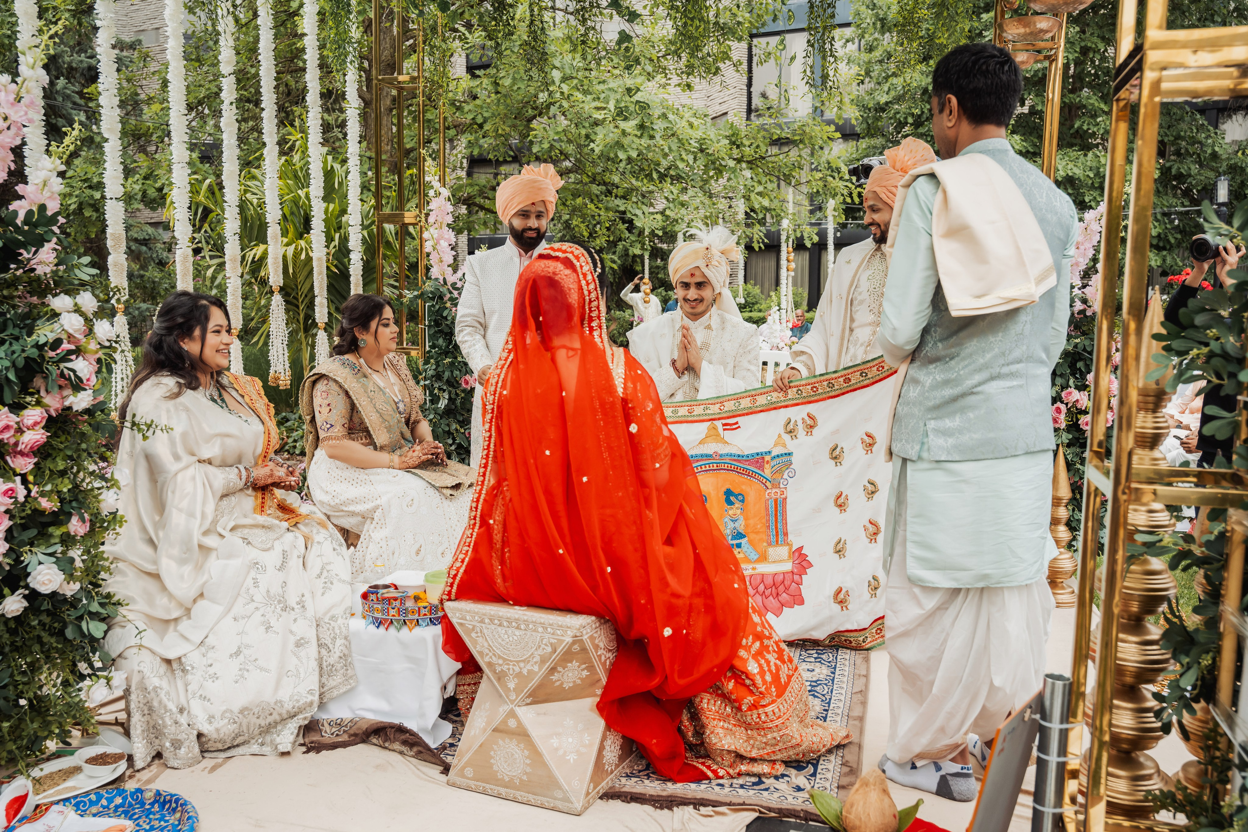 Prem & Nishtha. Wedding Photographer & Cinematographer studios