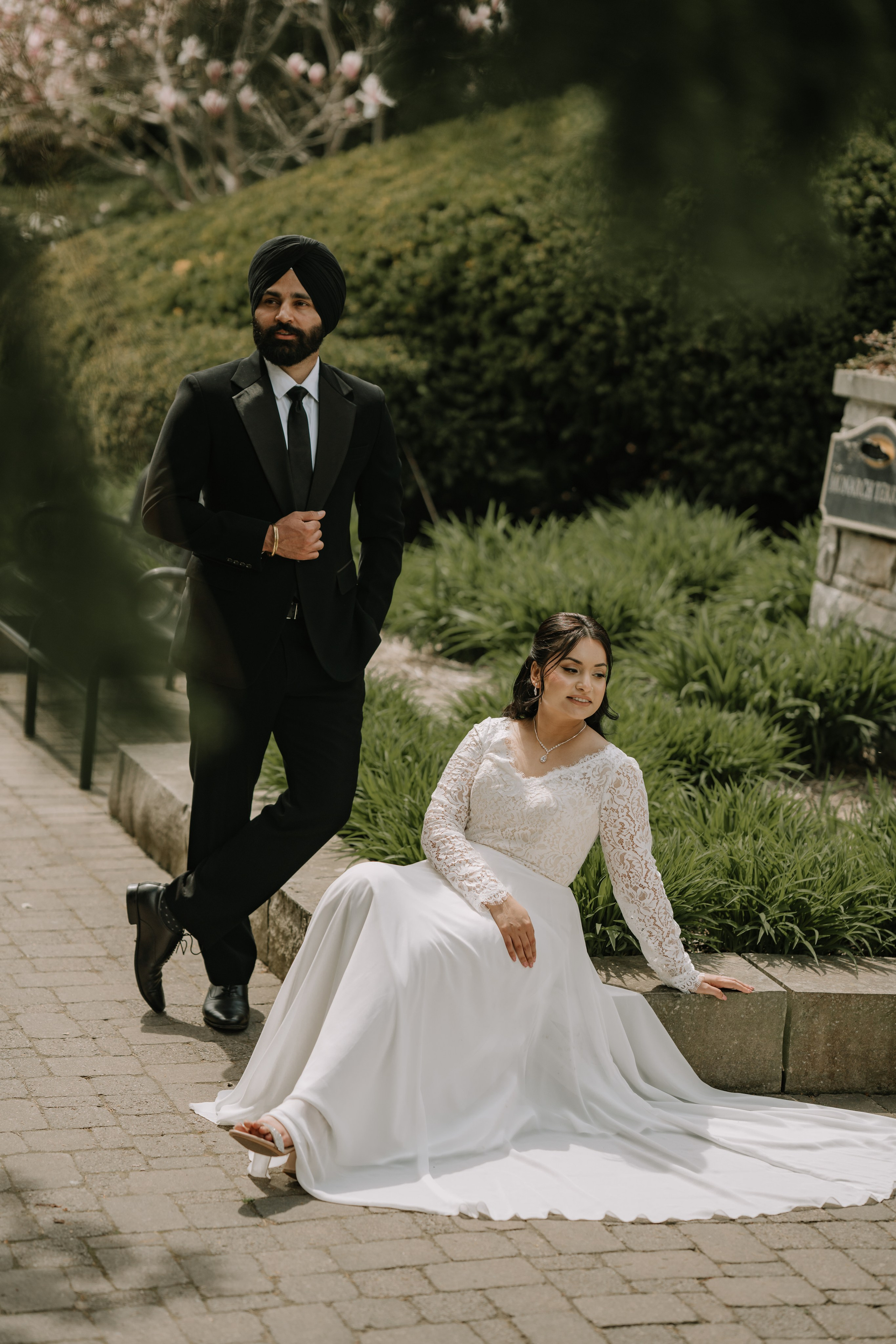 Gagan & Jasmeen. Wedding Photographer & Cinematographer studios