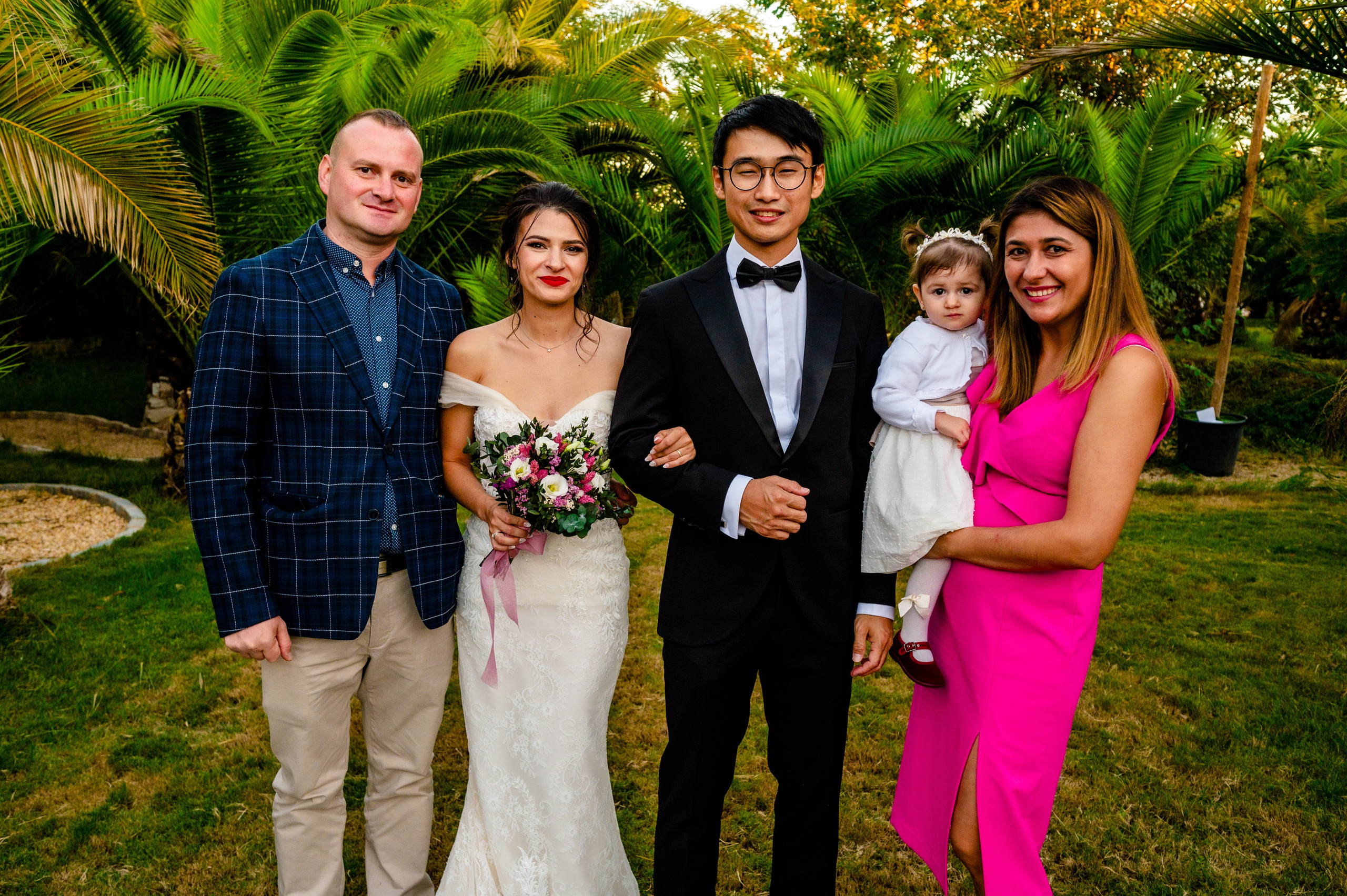 BYZO MEDIA. PETRU BYZO - family and children photographer in ROMANIA