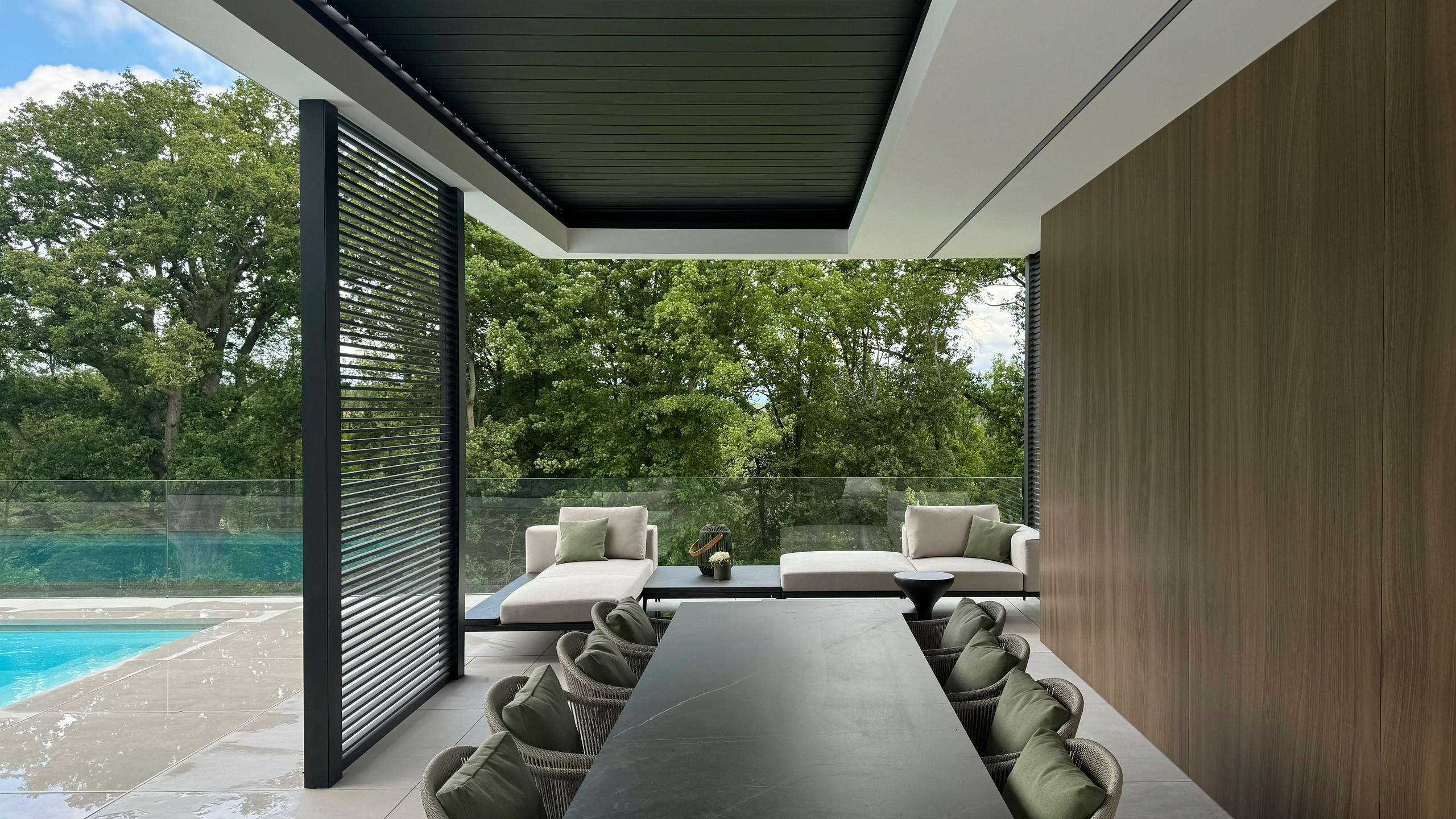 Architekt Praha - Navrhujeme luxusní domy. Špičková moderní architektura. architektonické studio Praha. Architekti rodinných domů | Architektonické studio Praha. Zahradní architekt. Bytový Architekt a Návrhy interiérů. Architekt rodinných domů. Luxury villa. Nejlepší Vily. Luxury vila.