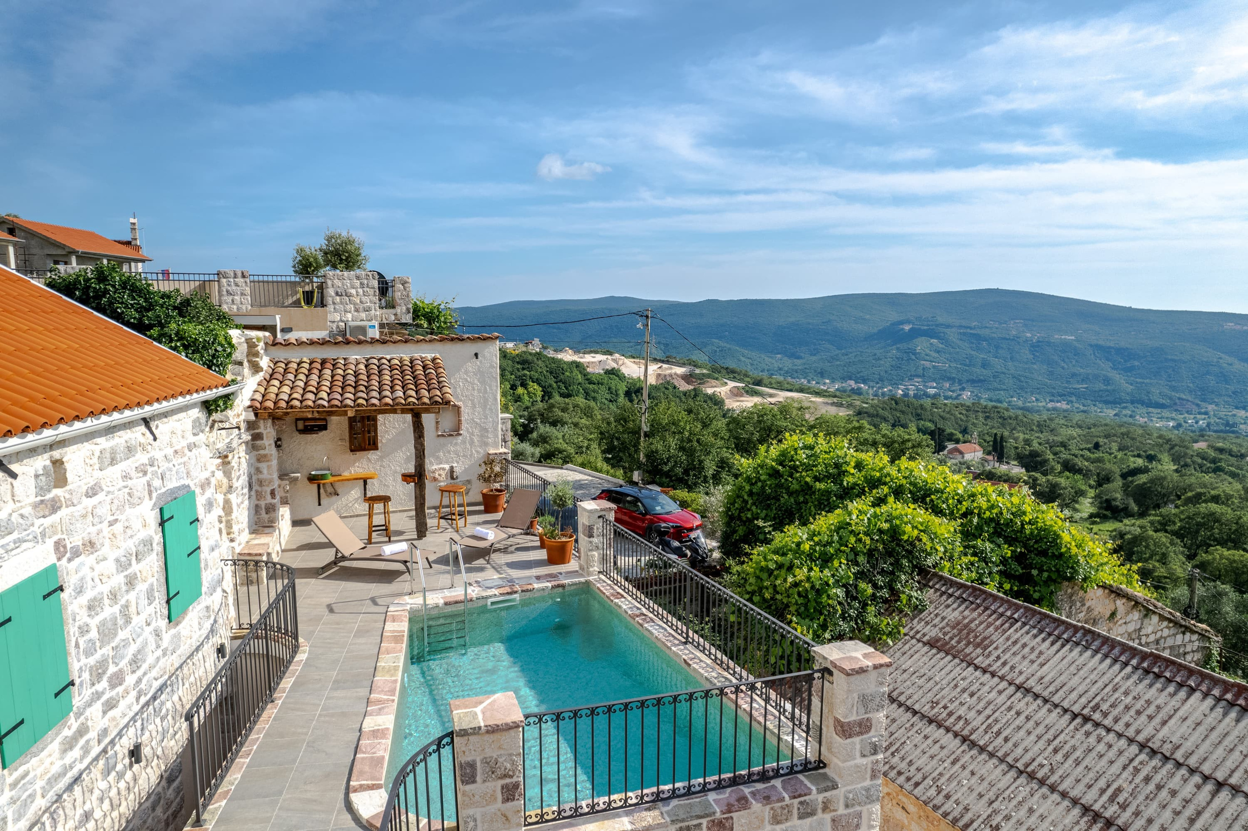 Real Estate Photography. Montenegro. EVAN ARISTOV WEDDING PHOTOGRAPHY — Seattle Wedding Photographer