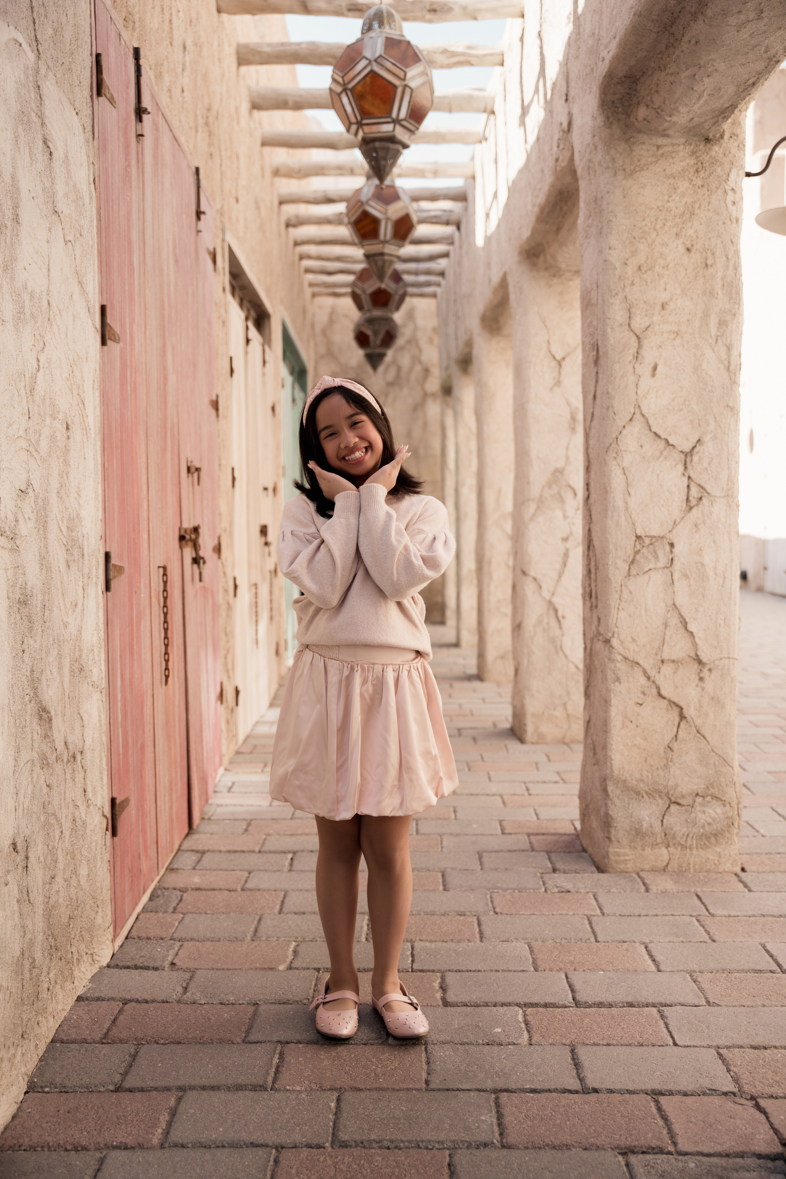 Happy 10 years in Old Town. Angela Iakovleva — Family Photographer in Dubai