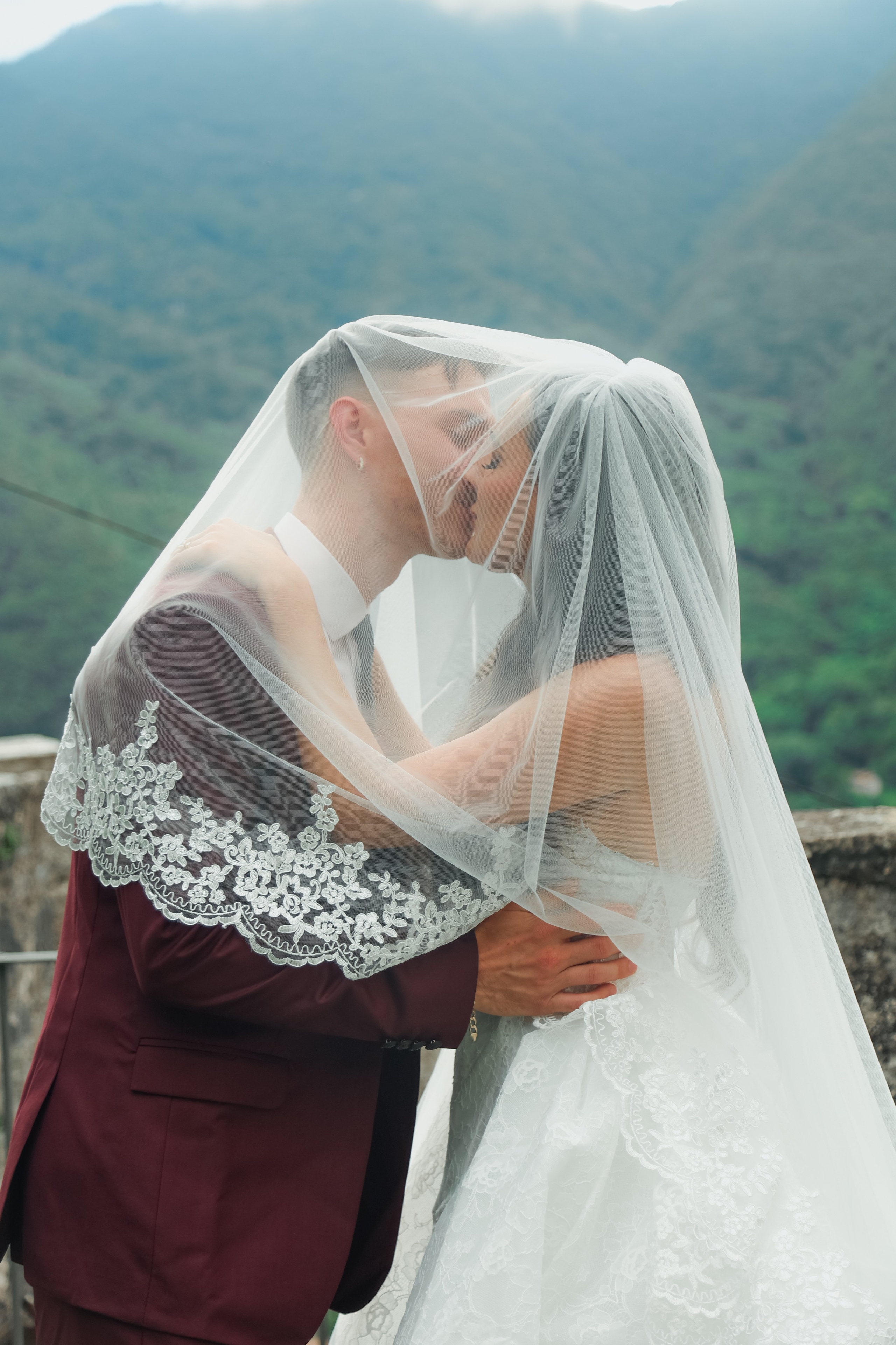 An American Wedding at CastelBrando. Photographer in Venice, Viktoria Antonova