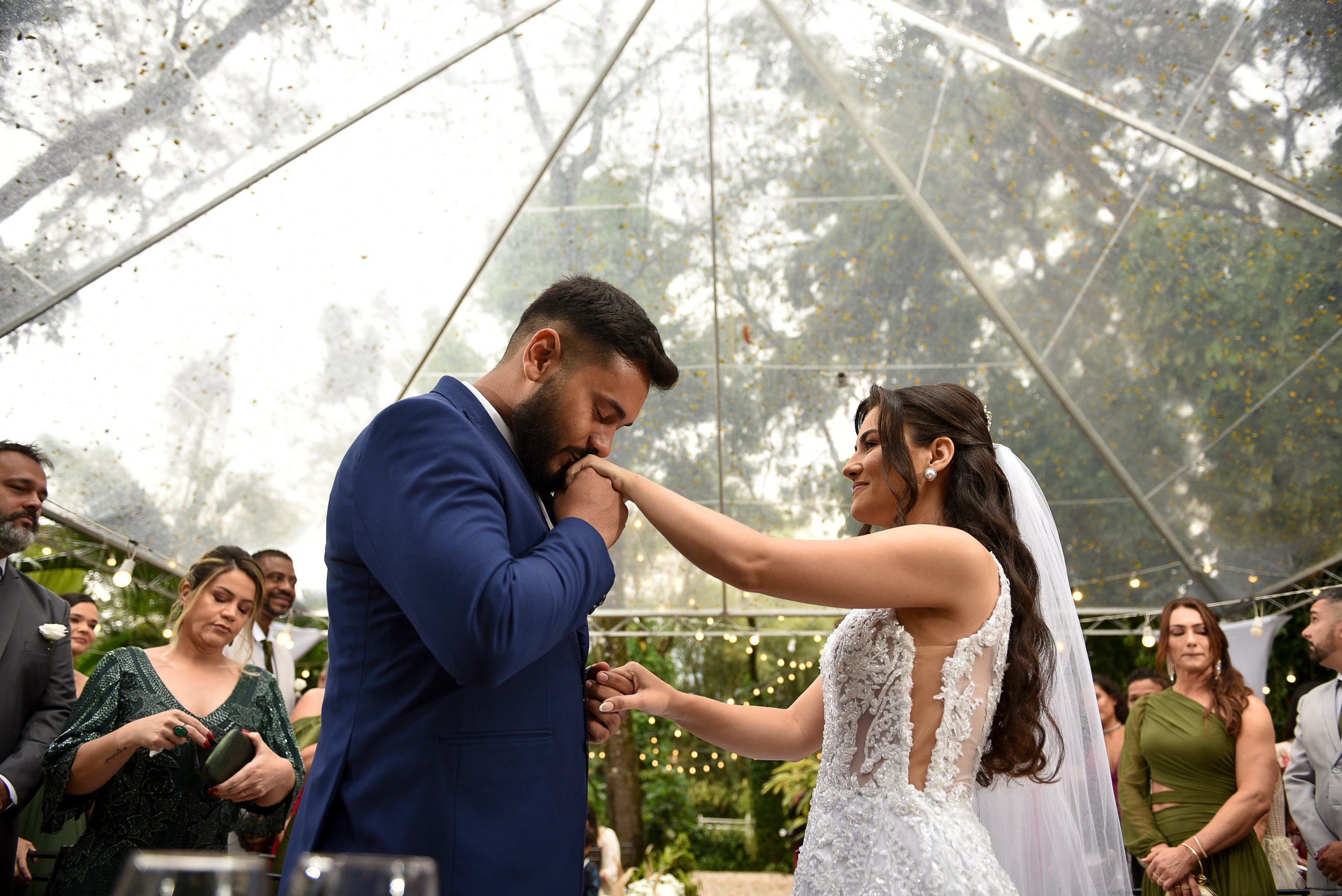 RAFAELLA E SAMUEL. Fotógrafo de Casamento em Belo Horizonte | Emerson Garbini