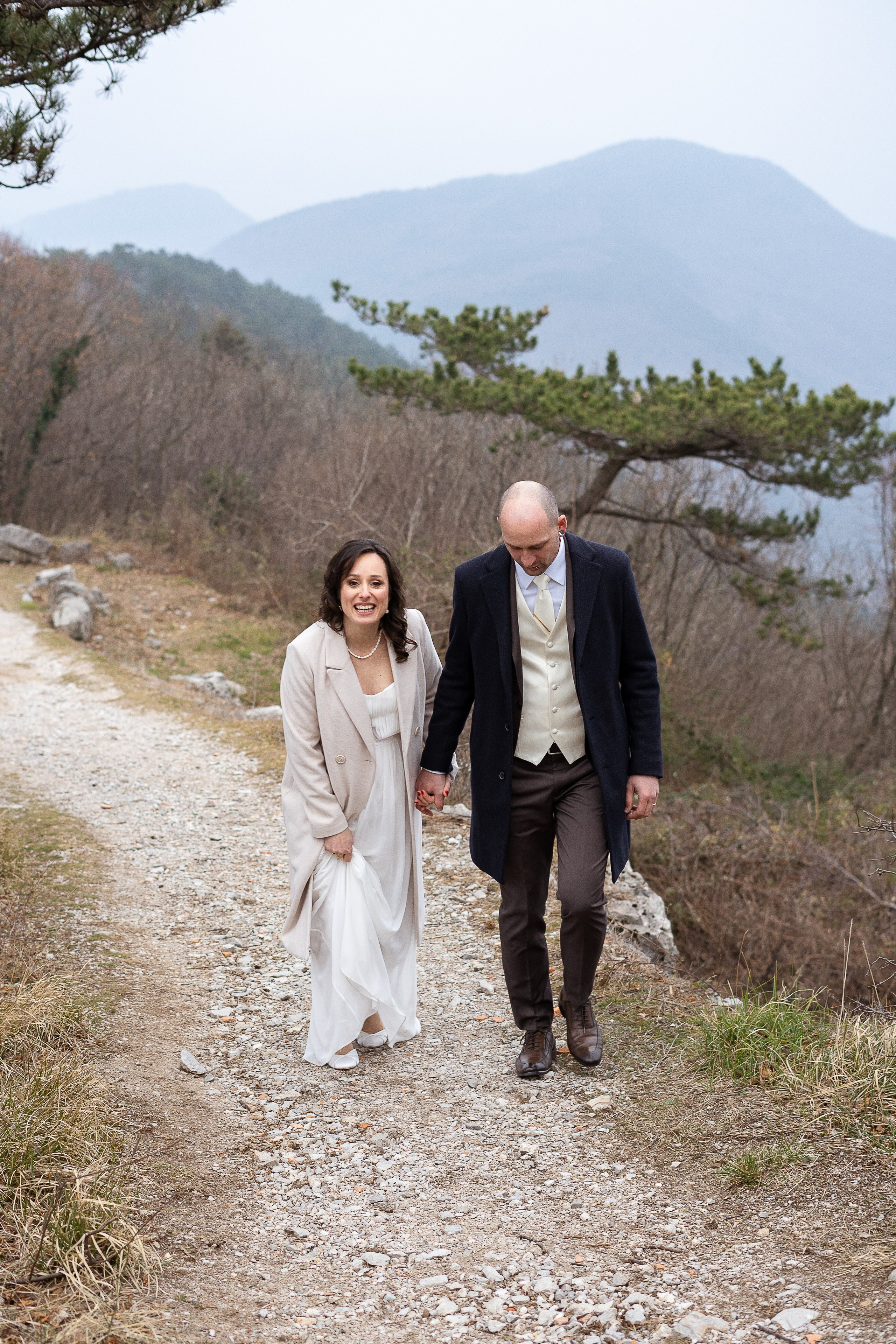 Poročna fofografija. Fotografinja in videografinja Mariia Bortiakova iz Slovenije: fotografiranje dogodkov, portretov in snemanje videov po vsej Sloveniji