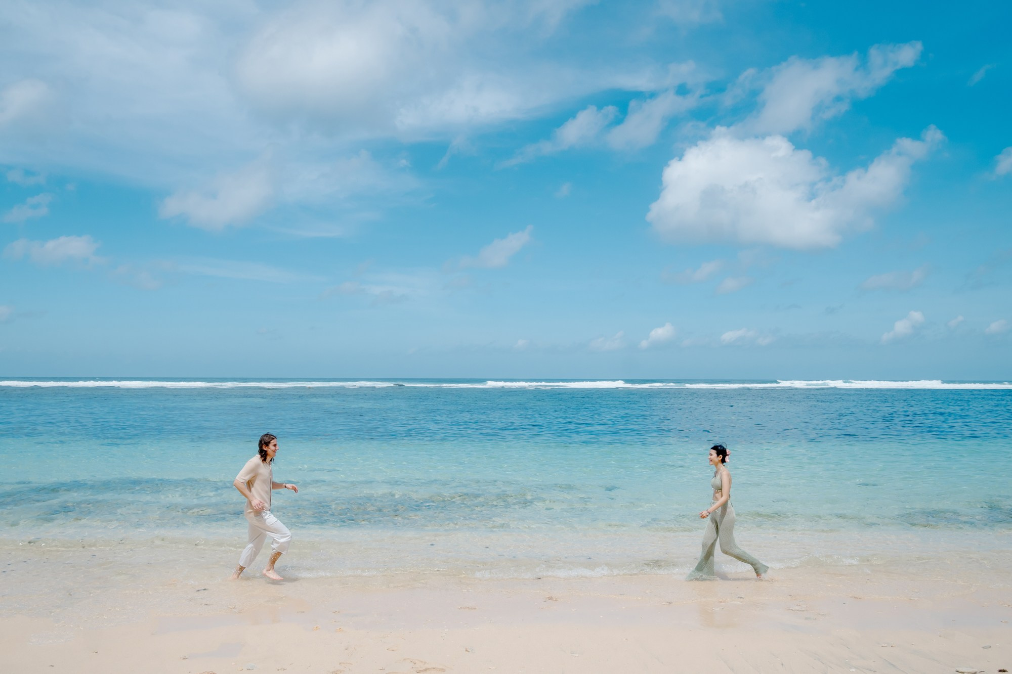 Marriage Proposal in Beach. Female Photographer in Bali