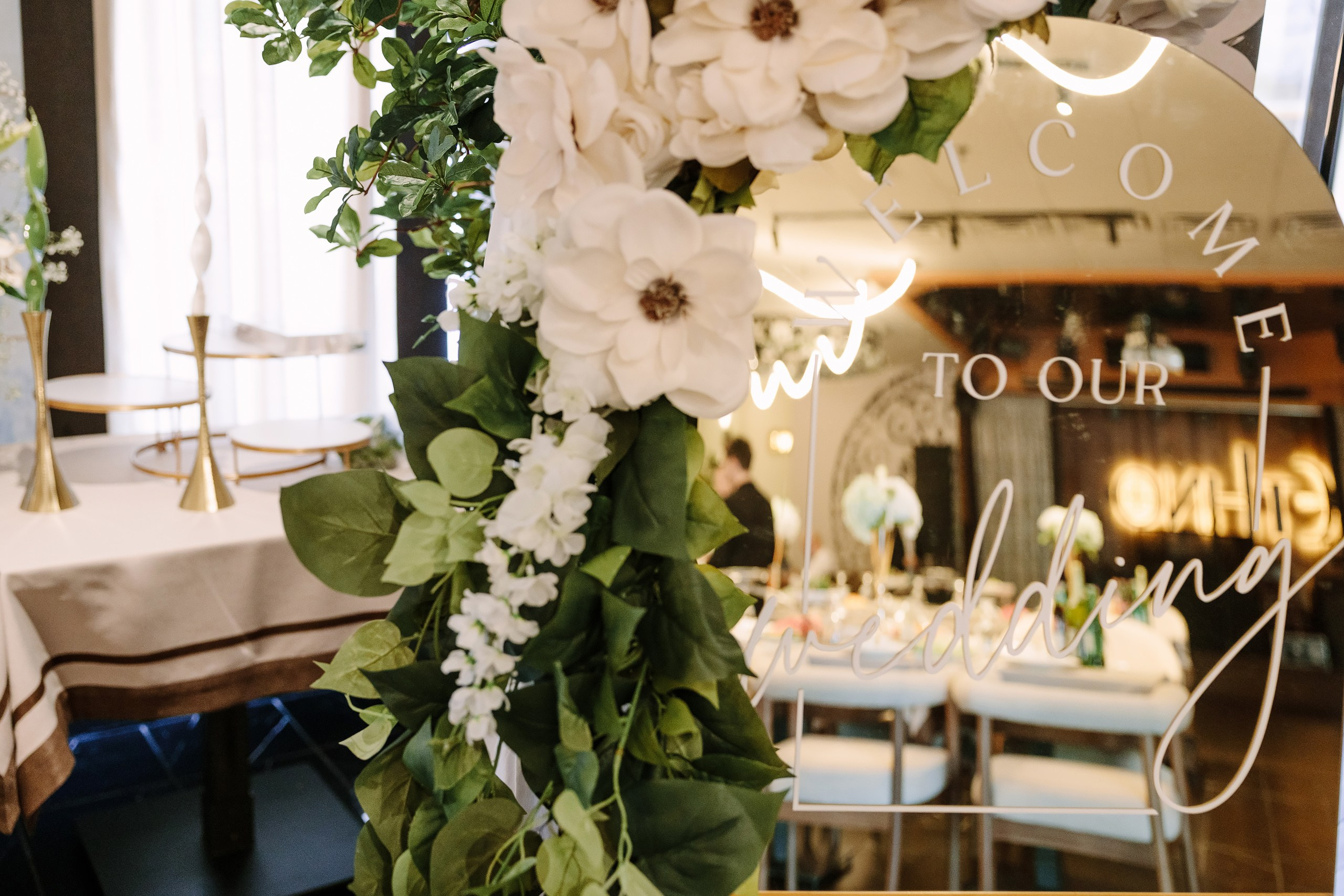 06.10.2024 Wedding Party. Wedding family event photographer in Chicago Nick Yushevich