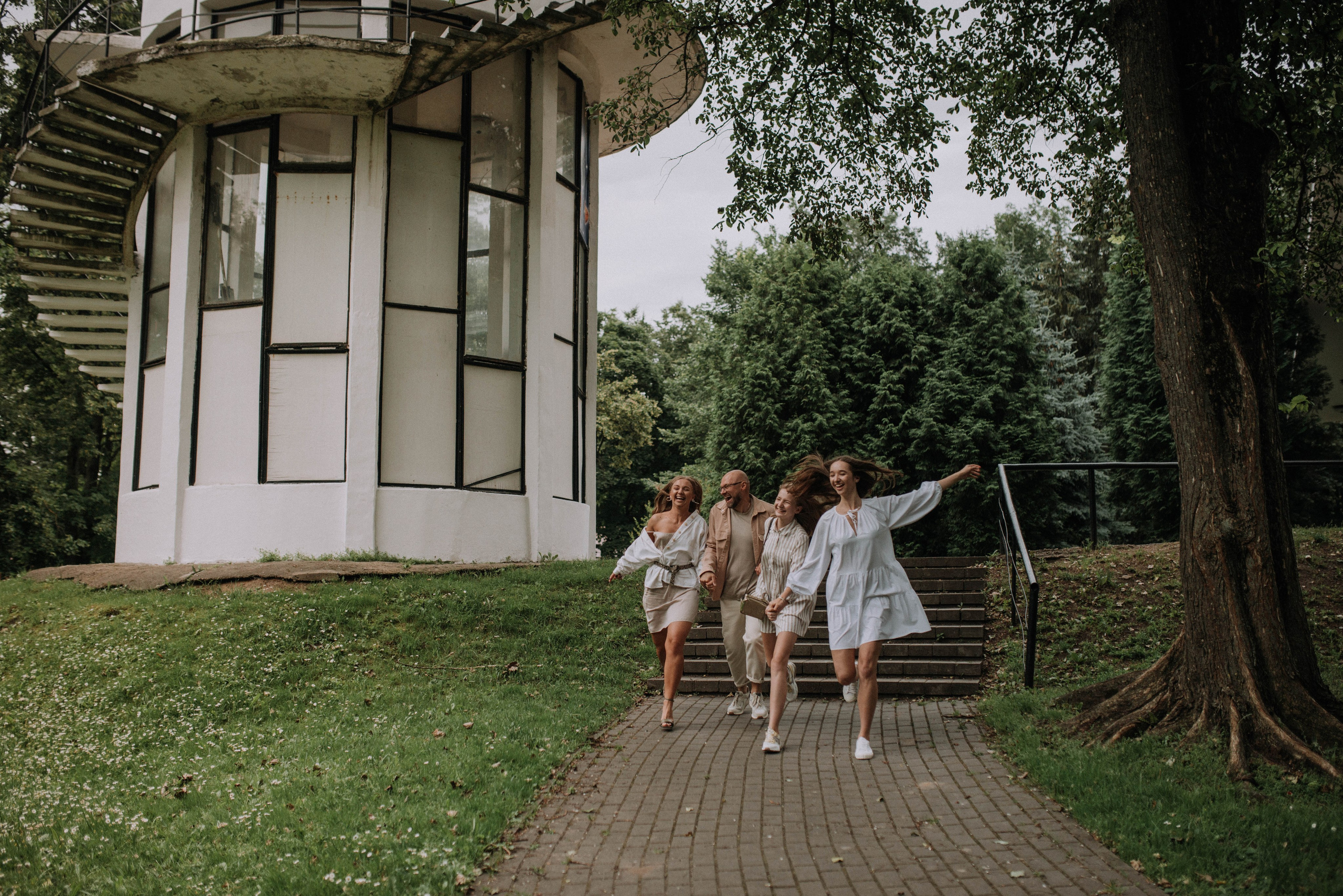 3 + 1 = The Family. Home page