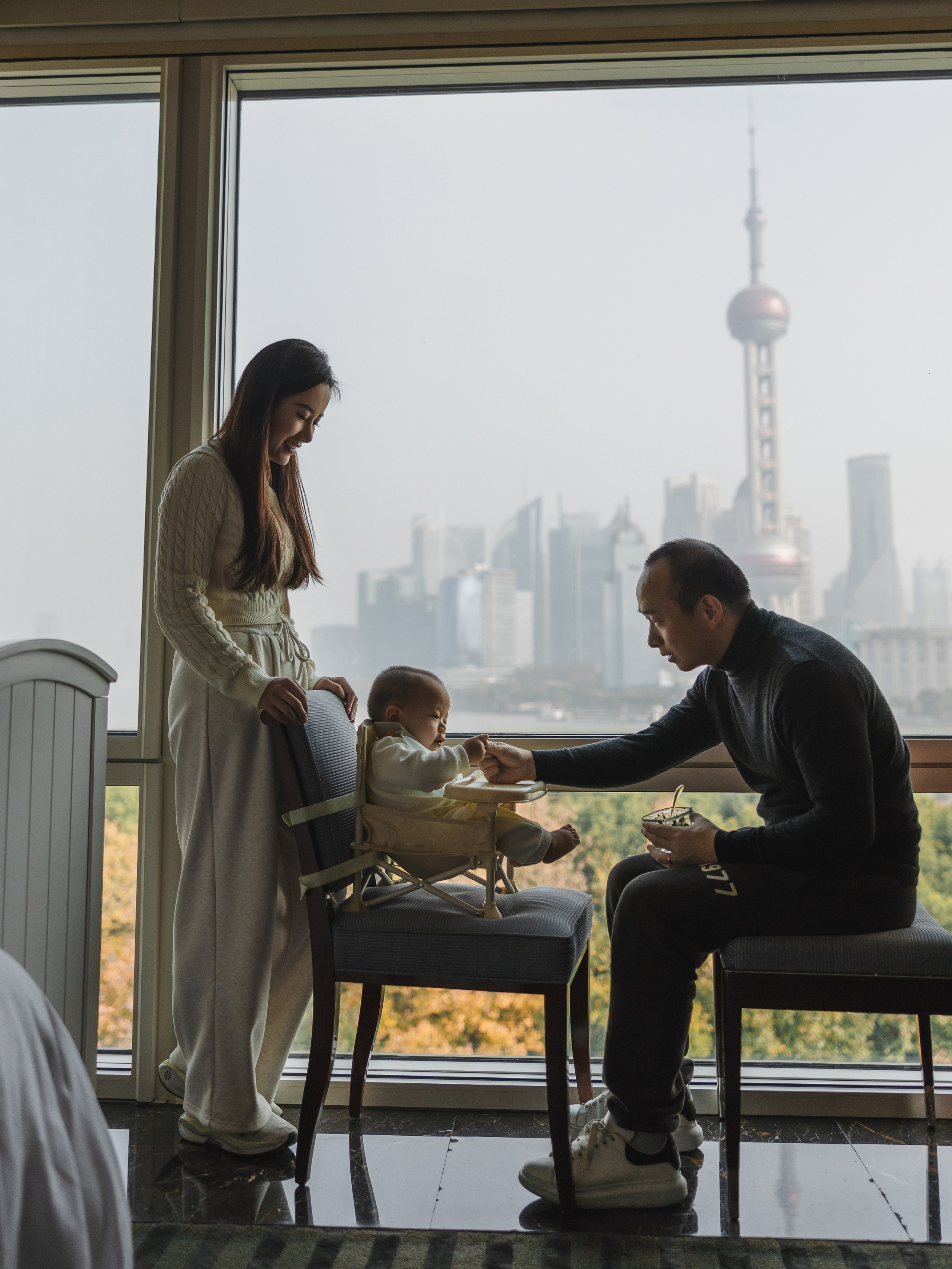 Family photograph in Shanghai. Shanghai Family Photographer Dora