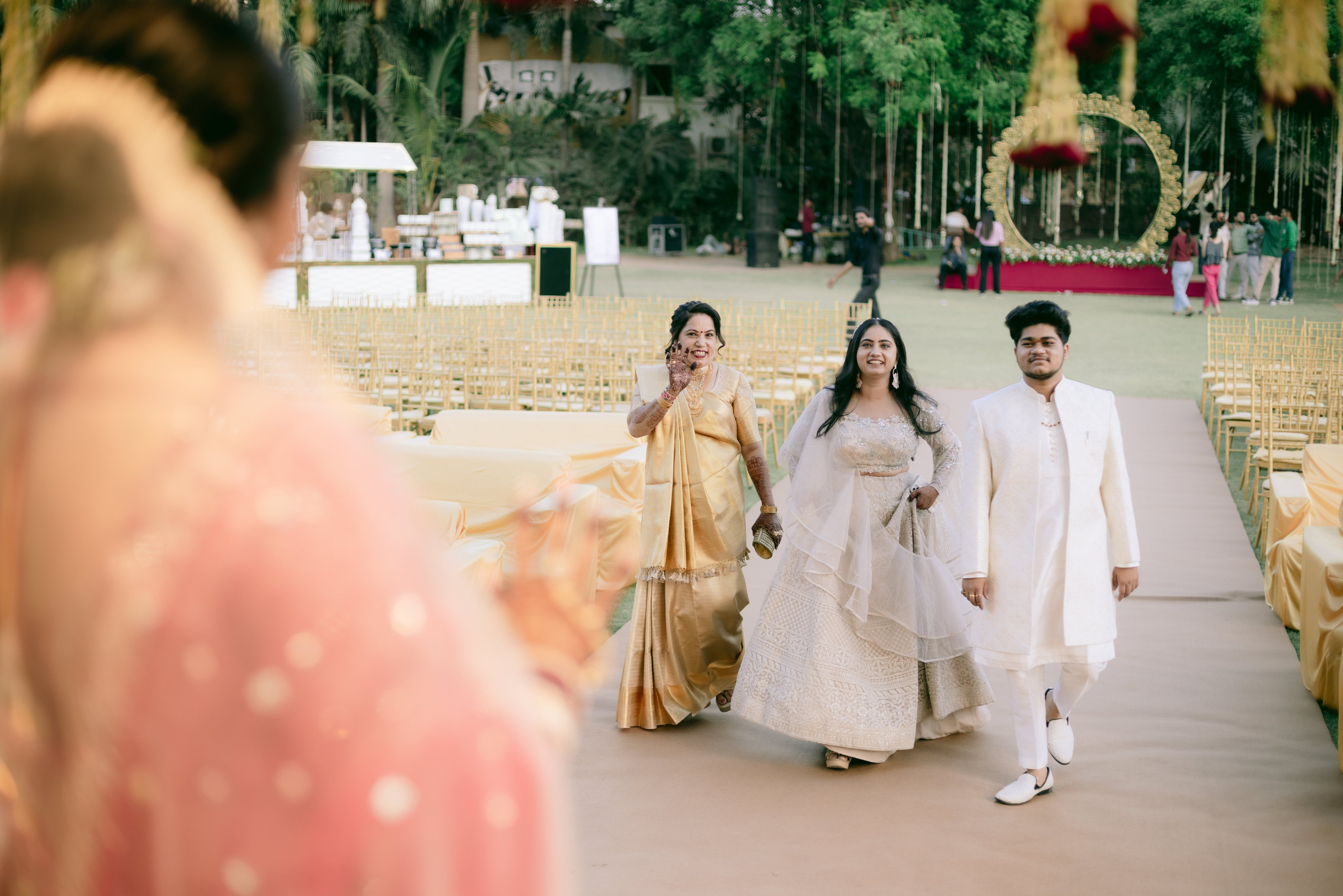 WEDDINGS. Love Emotions Weddings