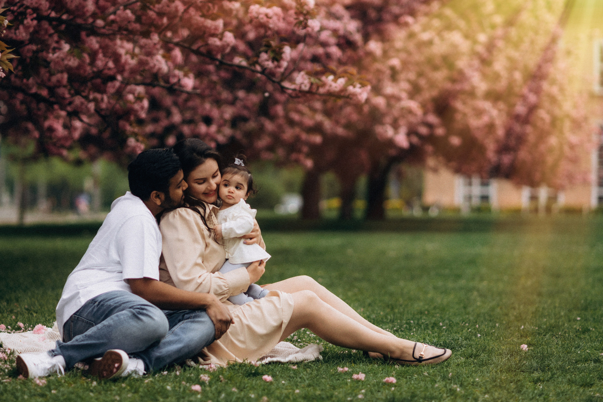 Family history in Sakura. Семейный фотограф Лейпциг, Германия