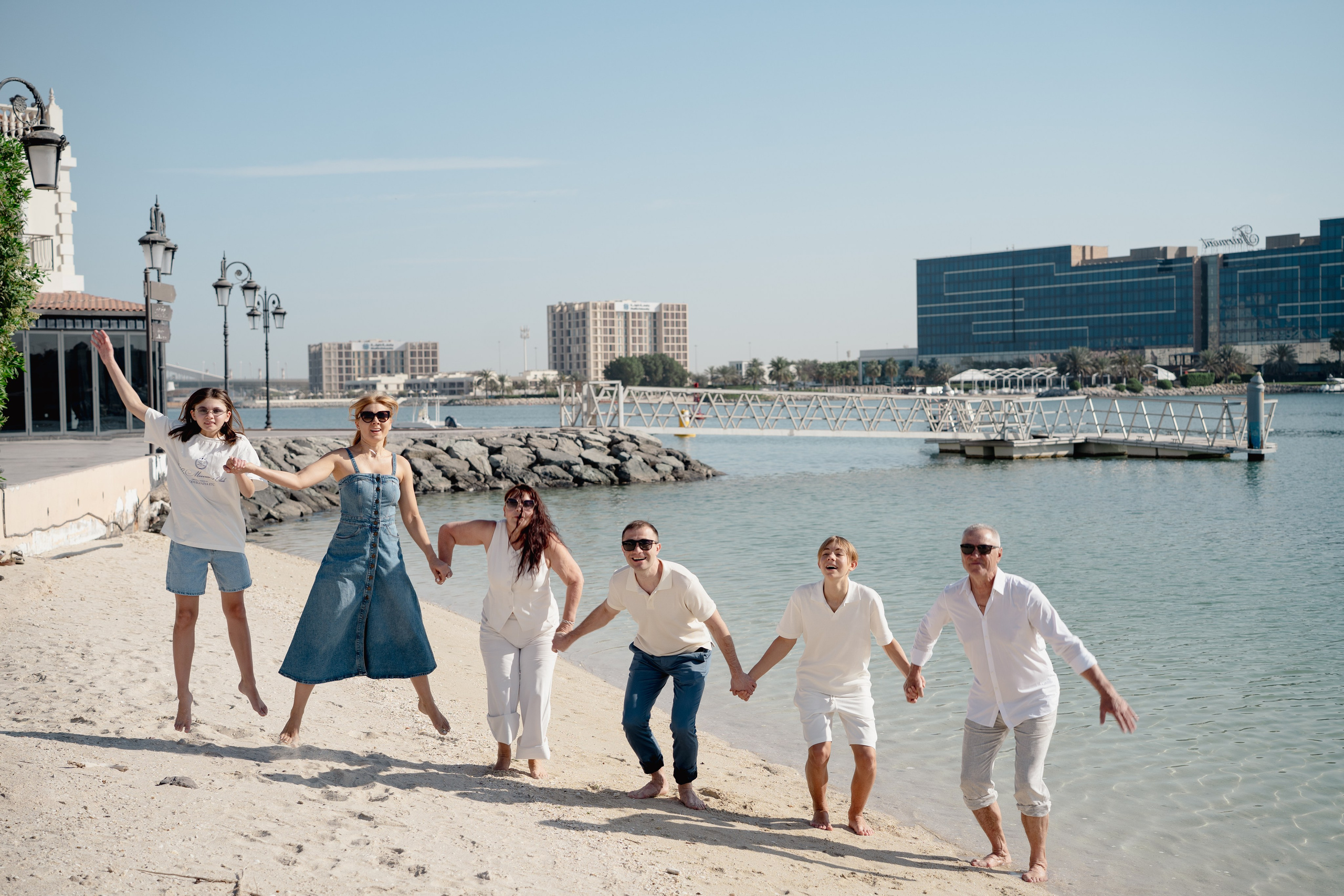Abu Dhabi Photo Shoot Guide, How are photoshoots going, Preparing for a photo shoot, photo shoot in Abu Dhabi, photoshoot in the UAE. Mariia Safronova is your photographer in Abu Dhabi and Dubai