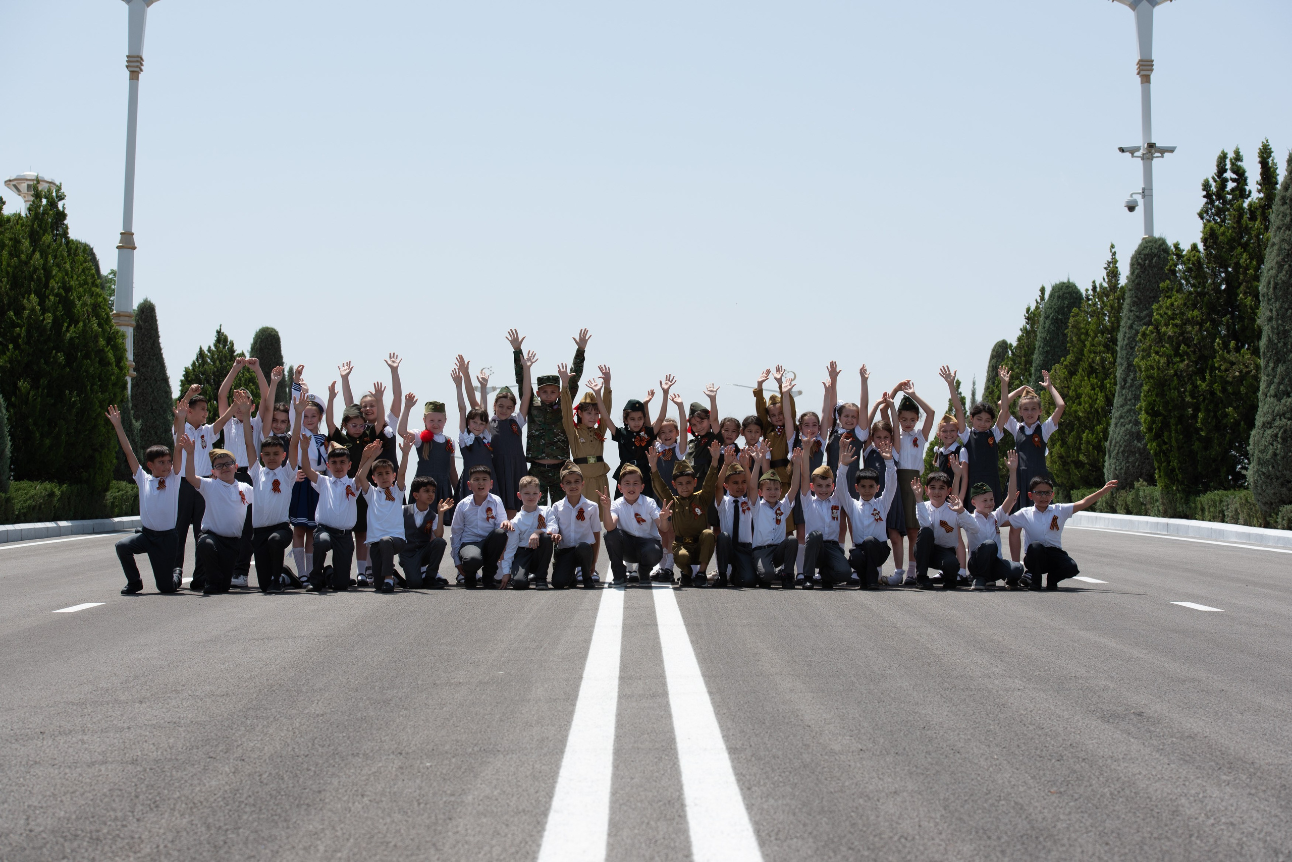 Вечный огонь 2"А» класс. Ваш фотограф в Ашхабаде Гамлет Осипов