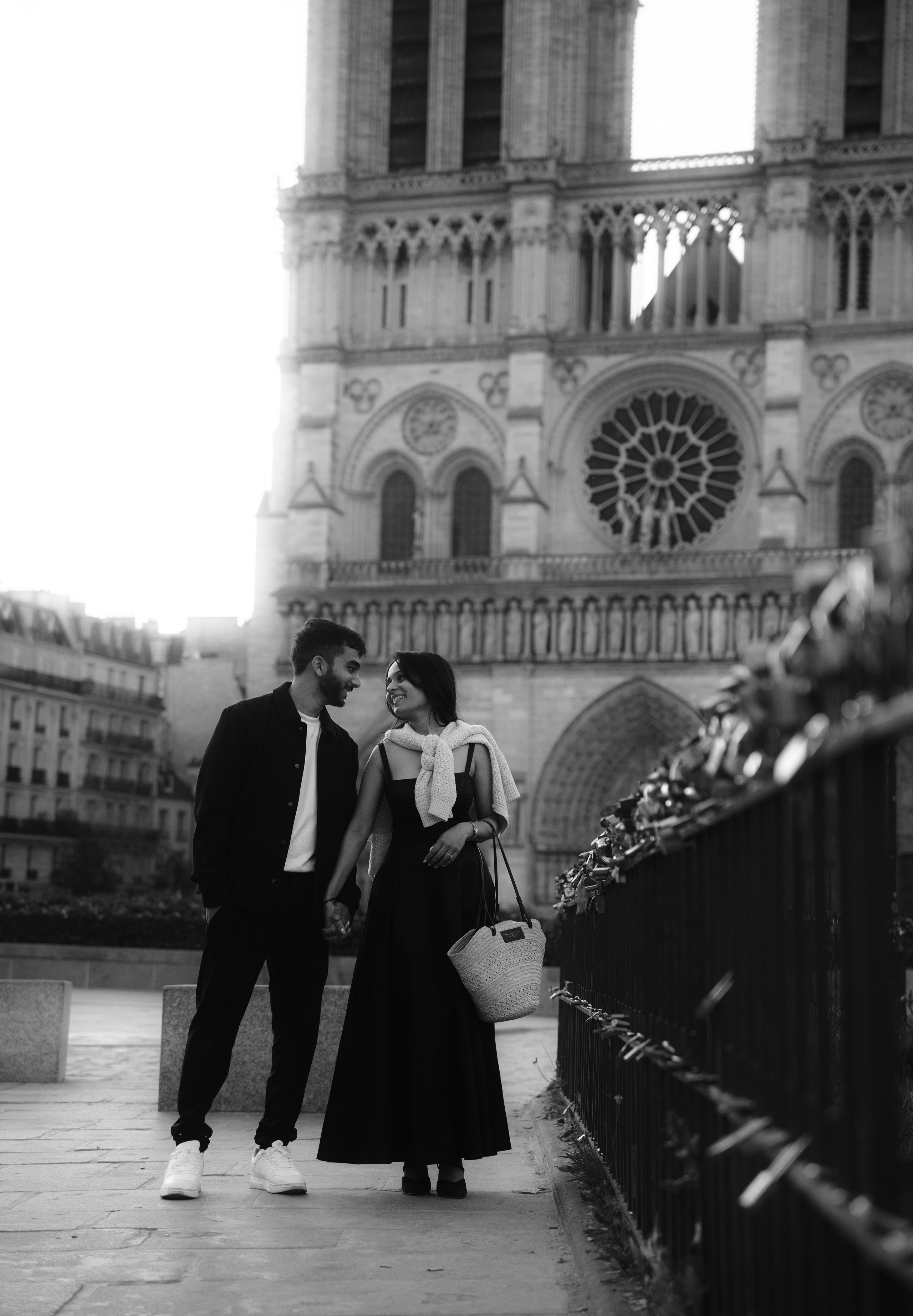 Spring Couple Photoshoot in Paris