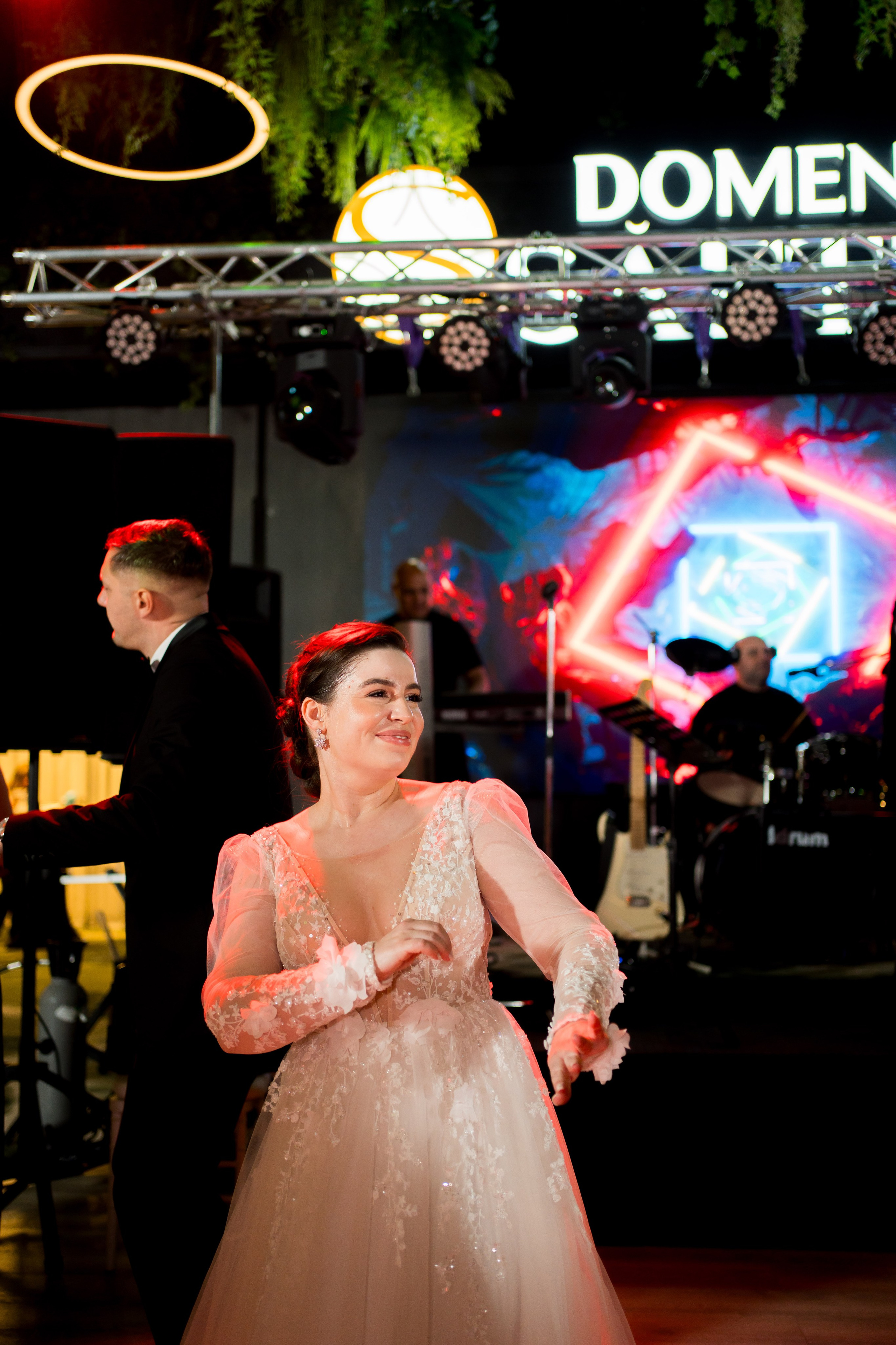 PARTY. Gabriel Florea — Fotograf nuntă București