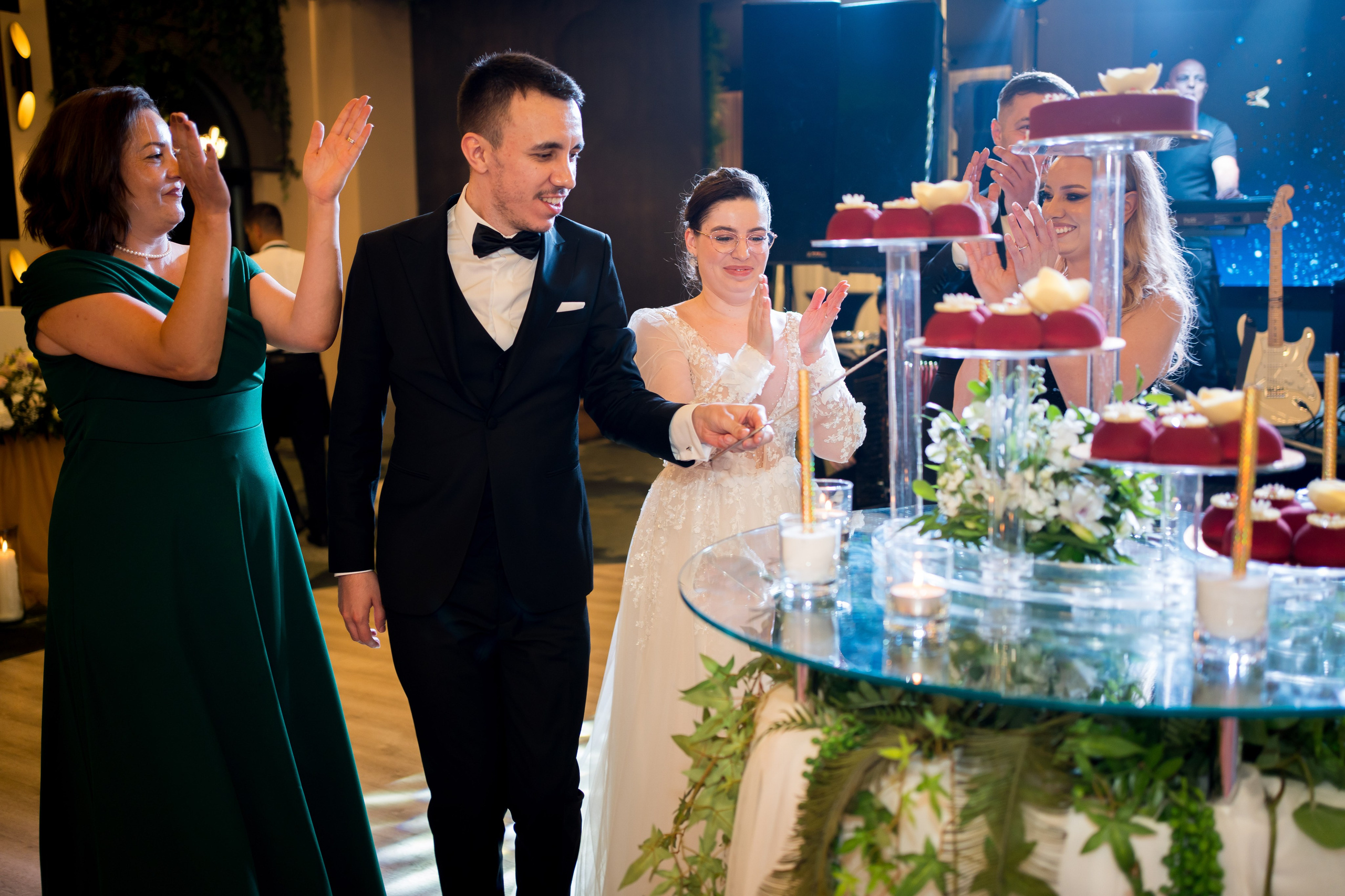 PARTY. Gabriel Florea — Fotograf nuntă București