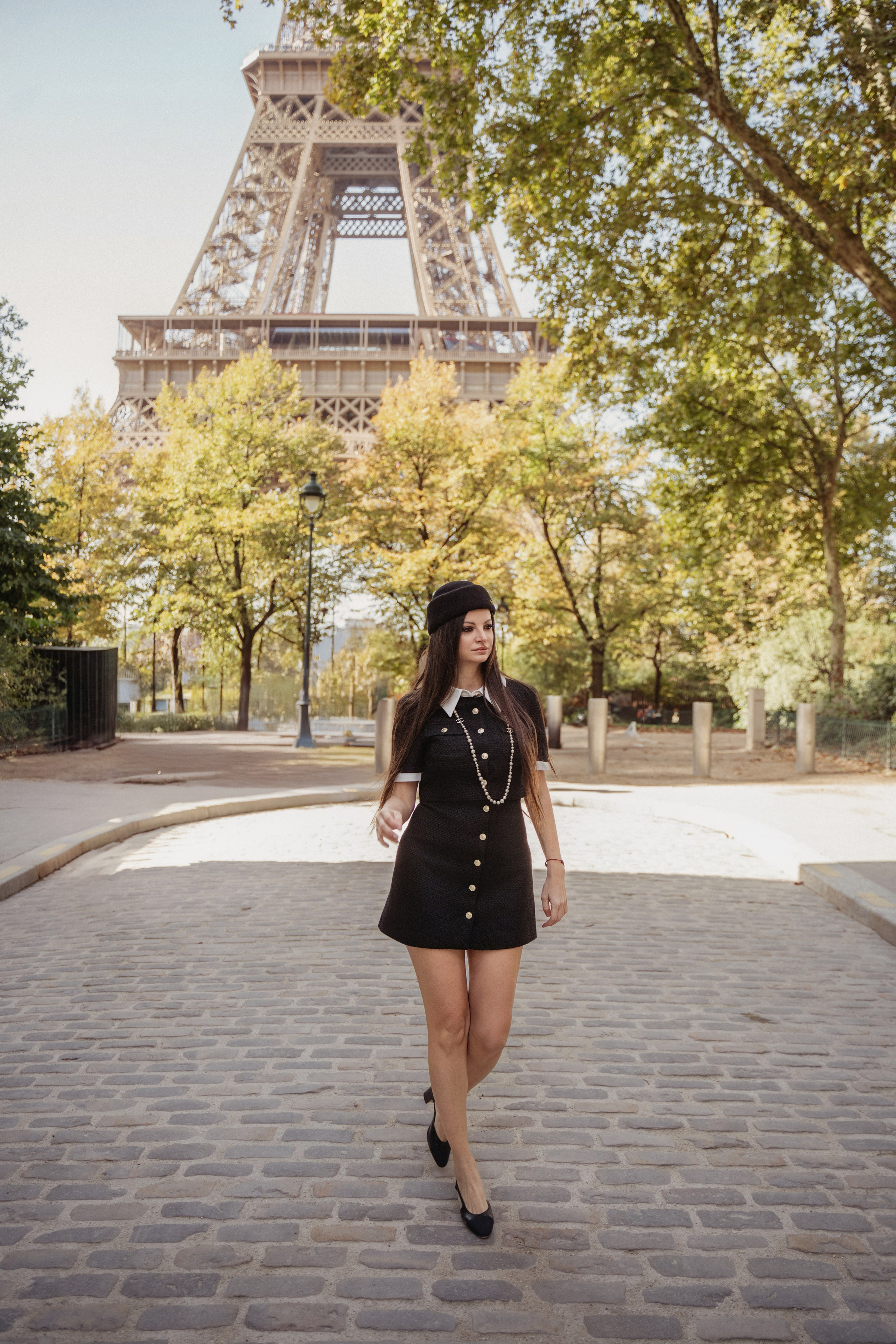 Marijana (1 hour). Photographer in Paris|Solo and groups, portraits & content, couples photo-shoot in Paris at the best locations
