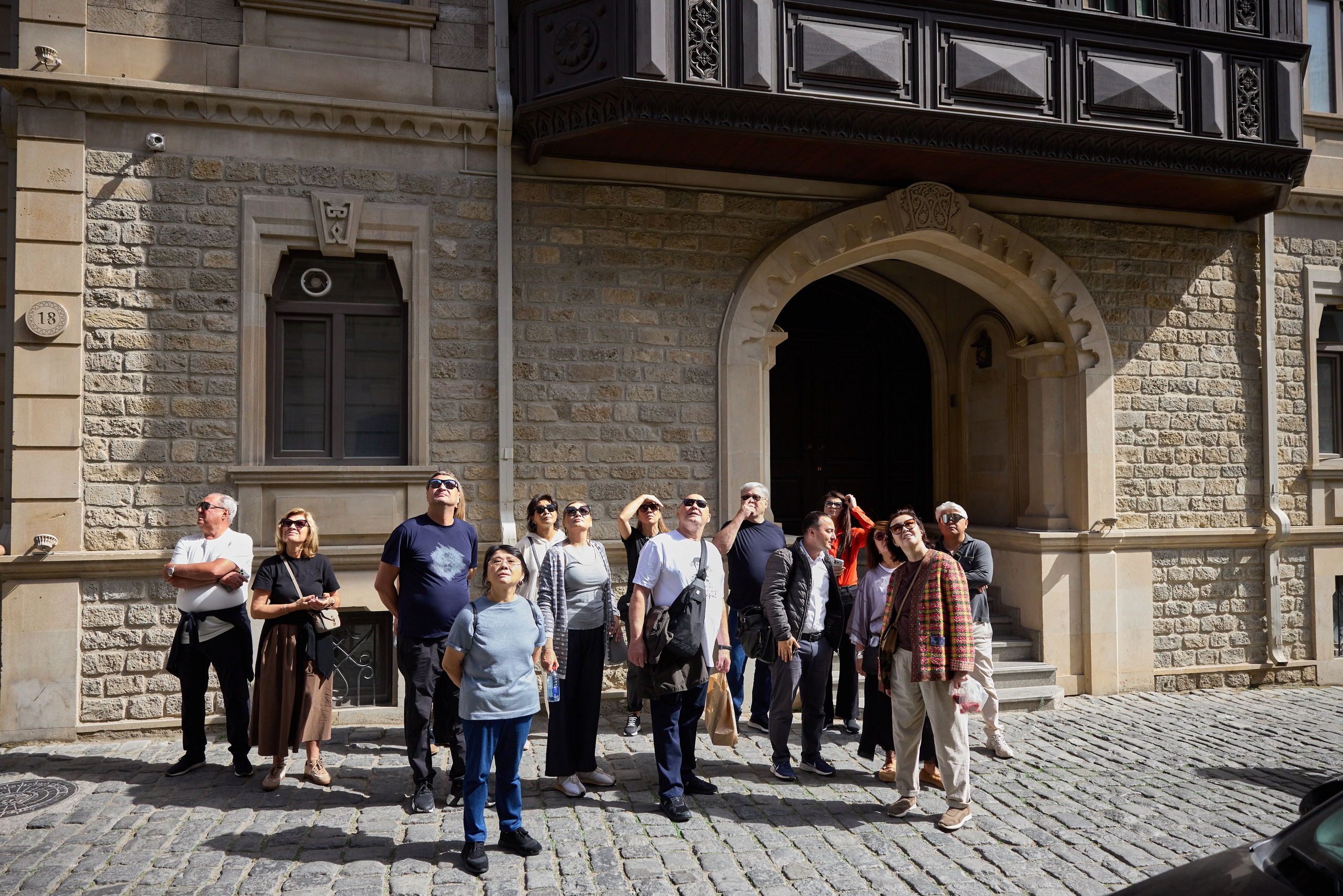 Экскурсия по Баку. День 2. Photographer in Baku Kamran Enceladus