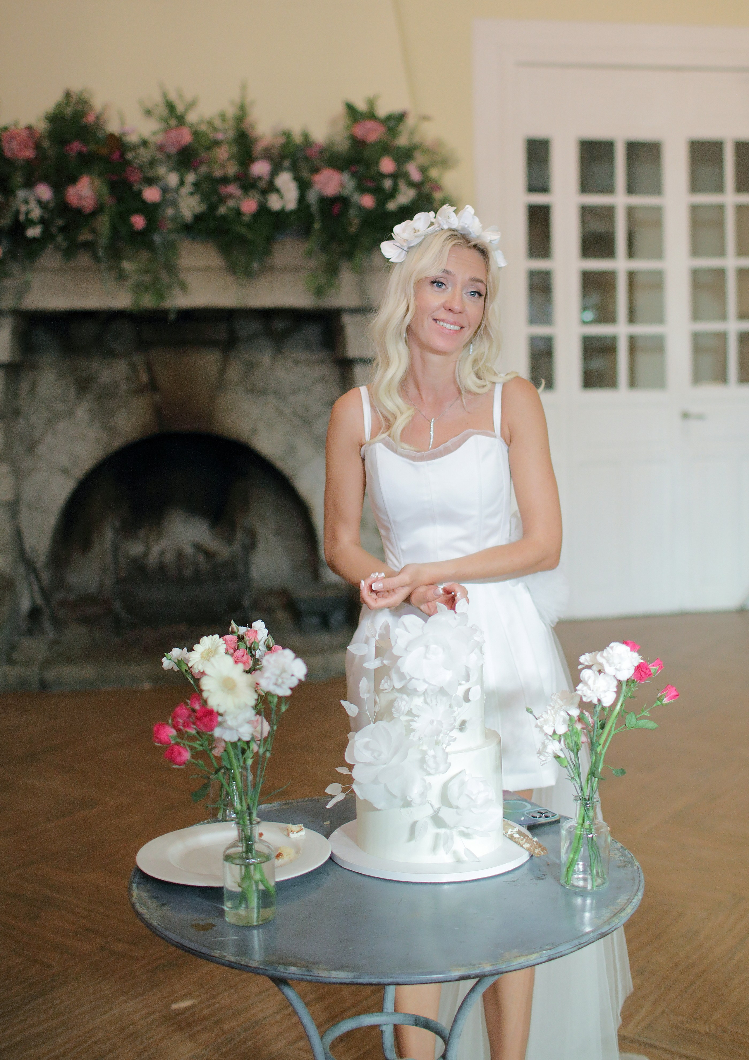 Madrid. Finca El Gasco. Luxury wedding, portrait, family photographer over Europe