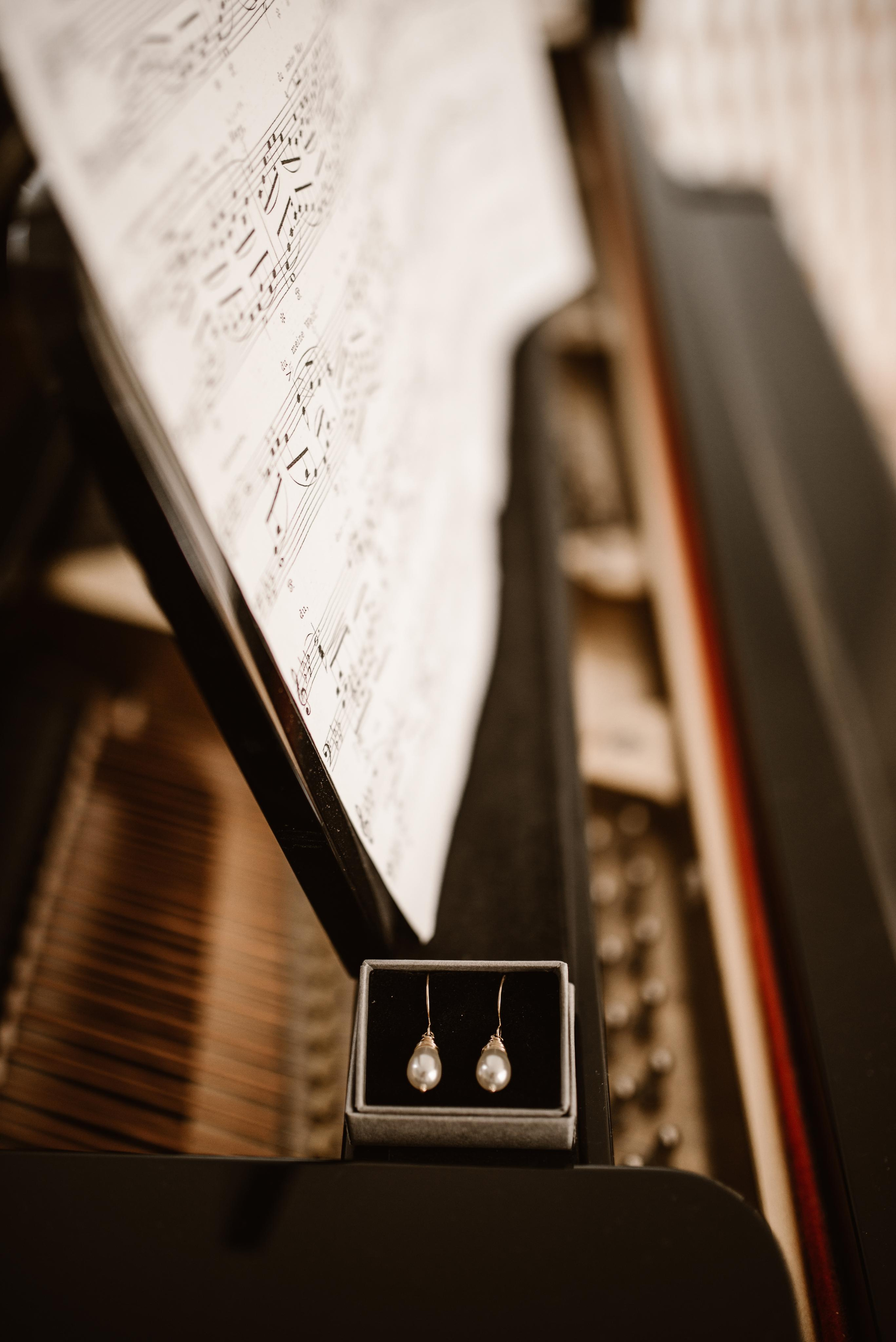 Birna and Benni. Michalina Dzianach Wedding Photographer Iceland