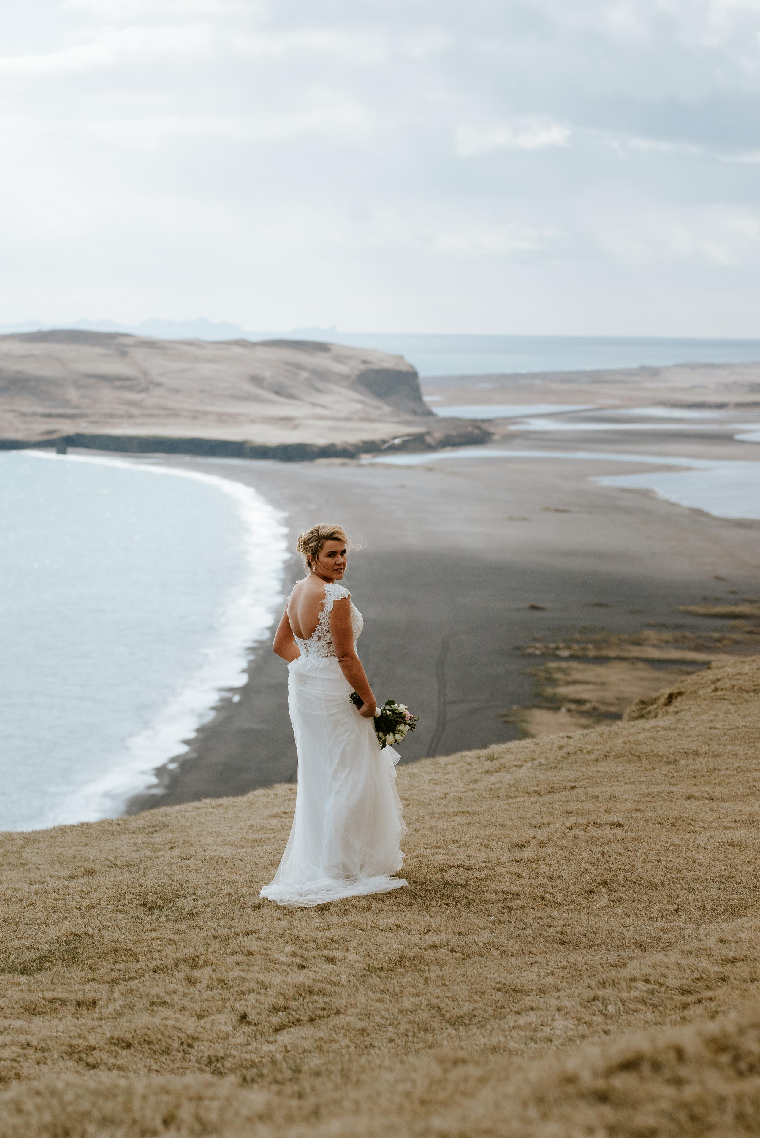 Sylwia and Piotr. Michalina Dzianach Wedding Photographer Iceland
