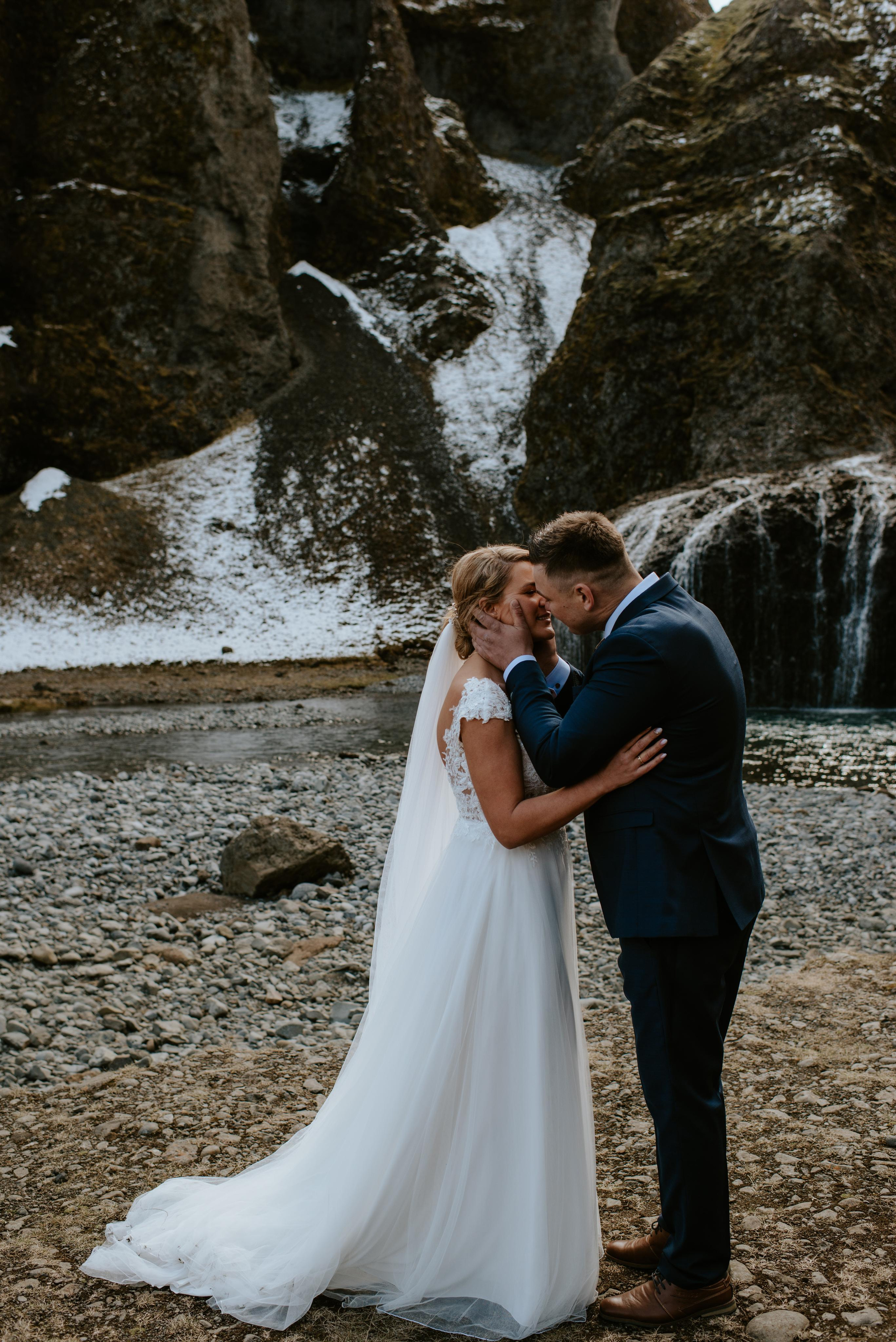 Sylwia and Piotr. Michalina Dzianach Wedding Photographer Iceland