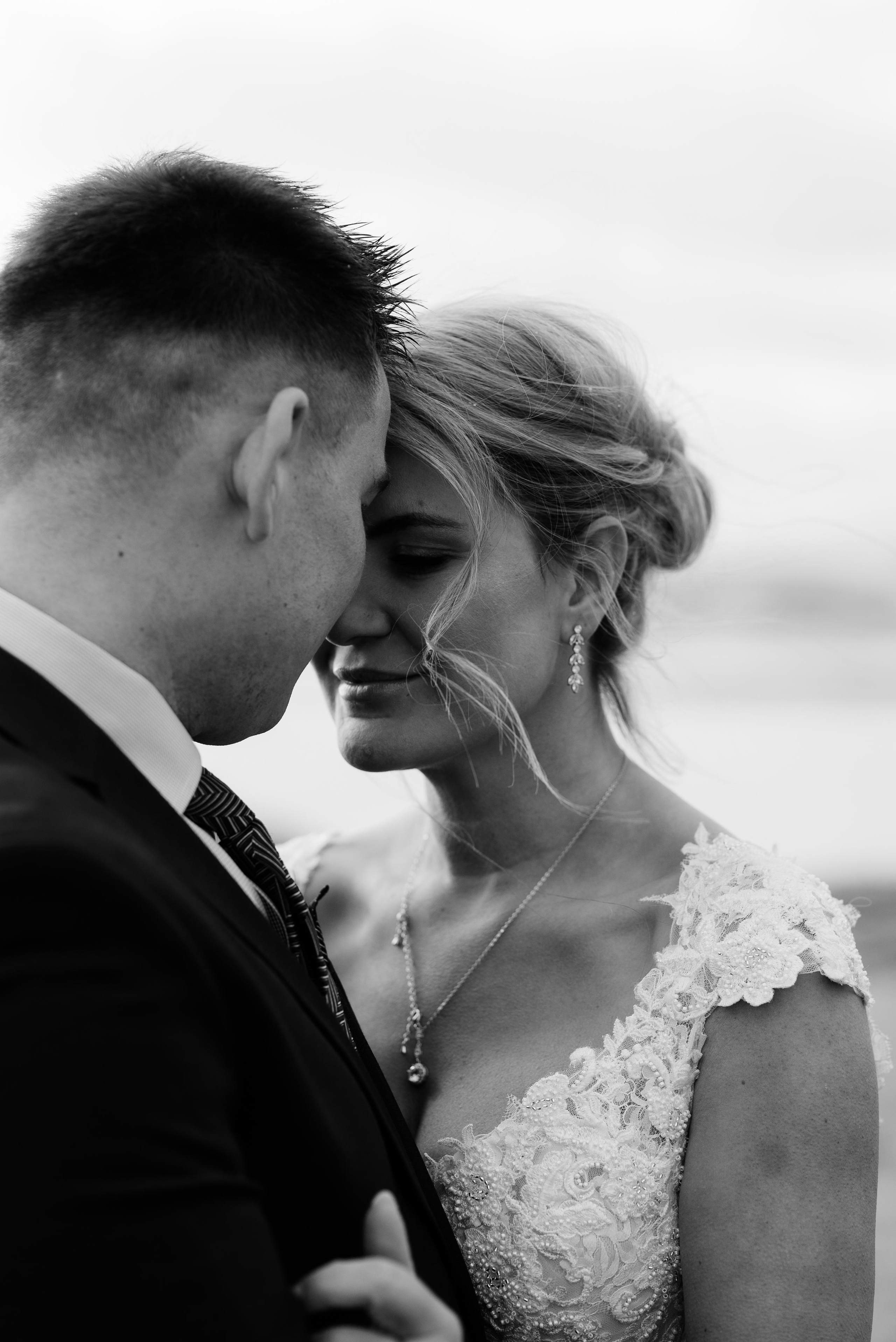 Sylwia and Piotr. Michalina Dzianach Wedding Photographer Iceland