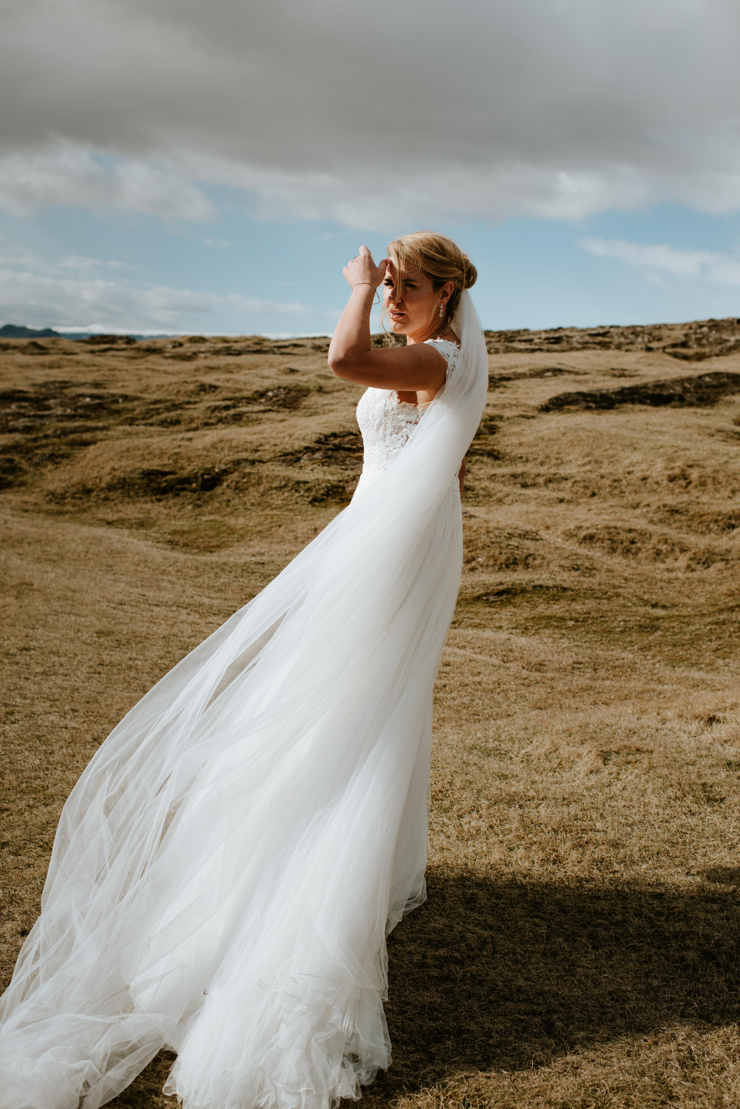 Sylwia and Piotr. Michalina Dzianach Wedding Photographer Iceland