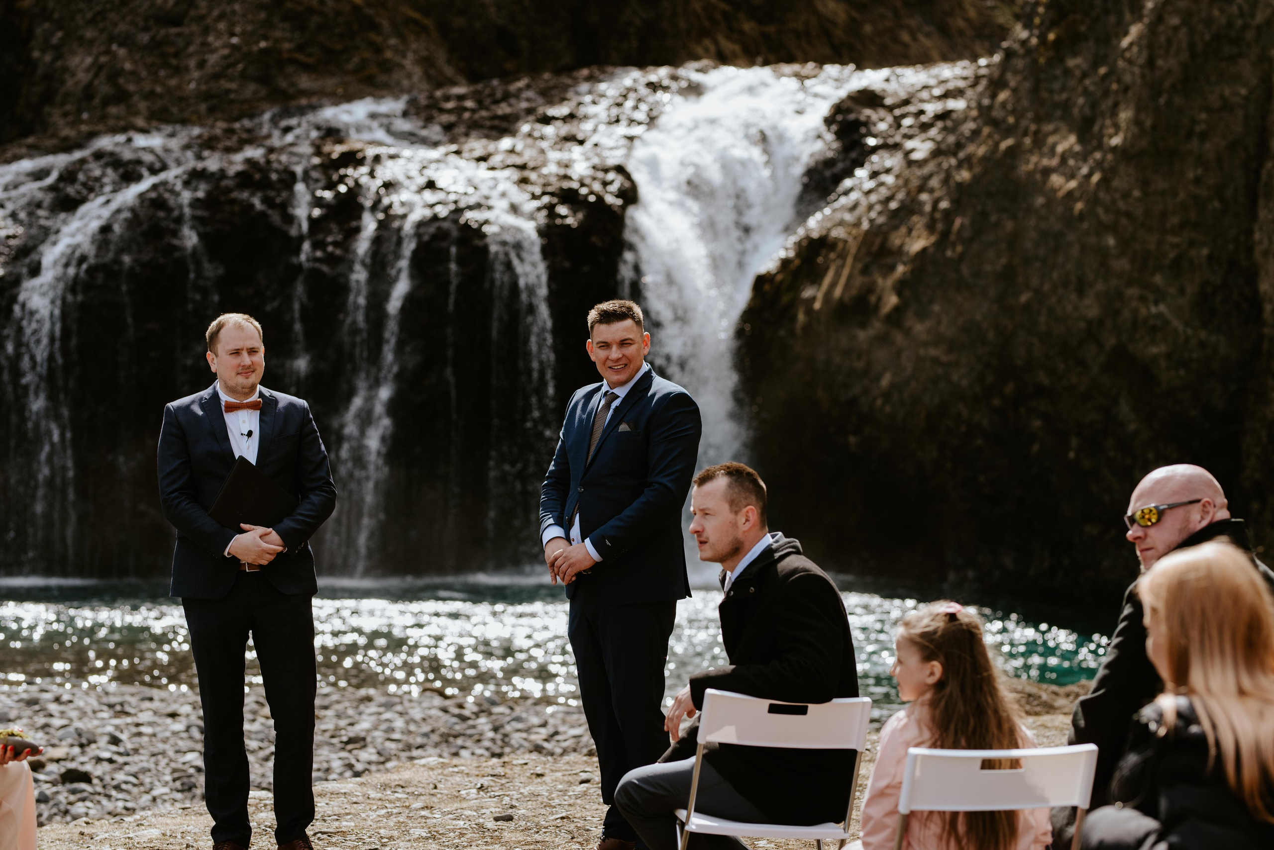 Sylwia and Piotr. Michalina Dzianach Wedding Photographer Iceland