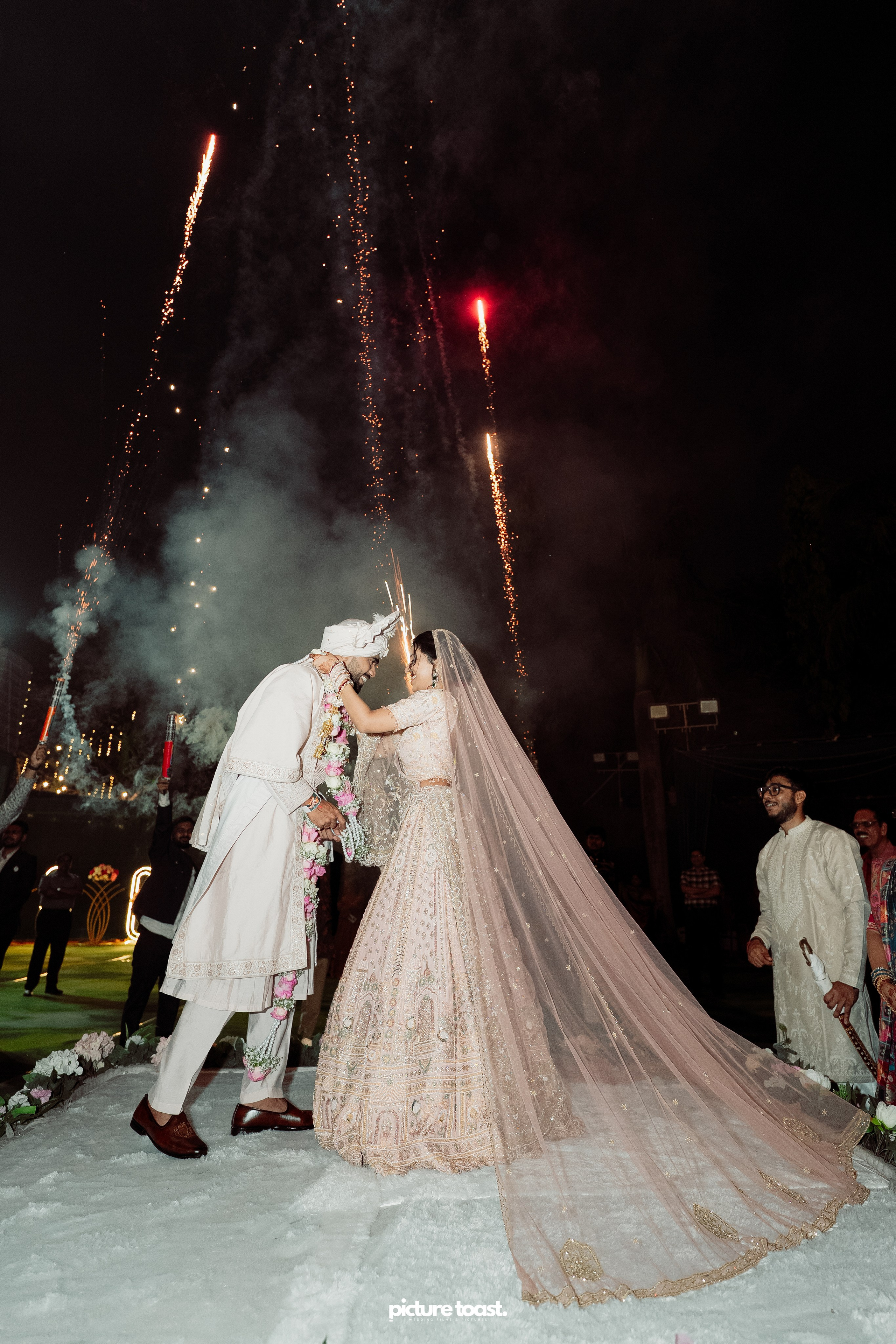 Gujarathi Wedding! Ft. Sahil & Thanima. Fine art Wedding Photographers in India & Canada