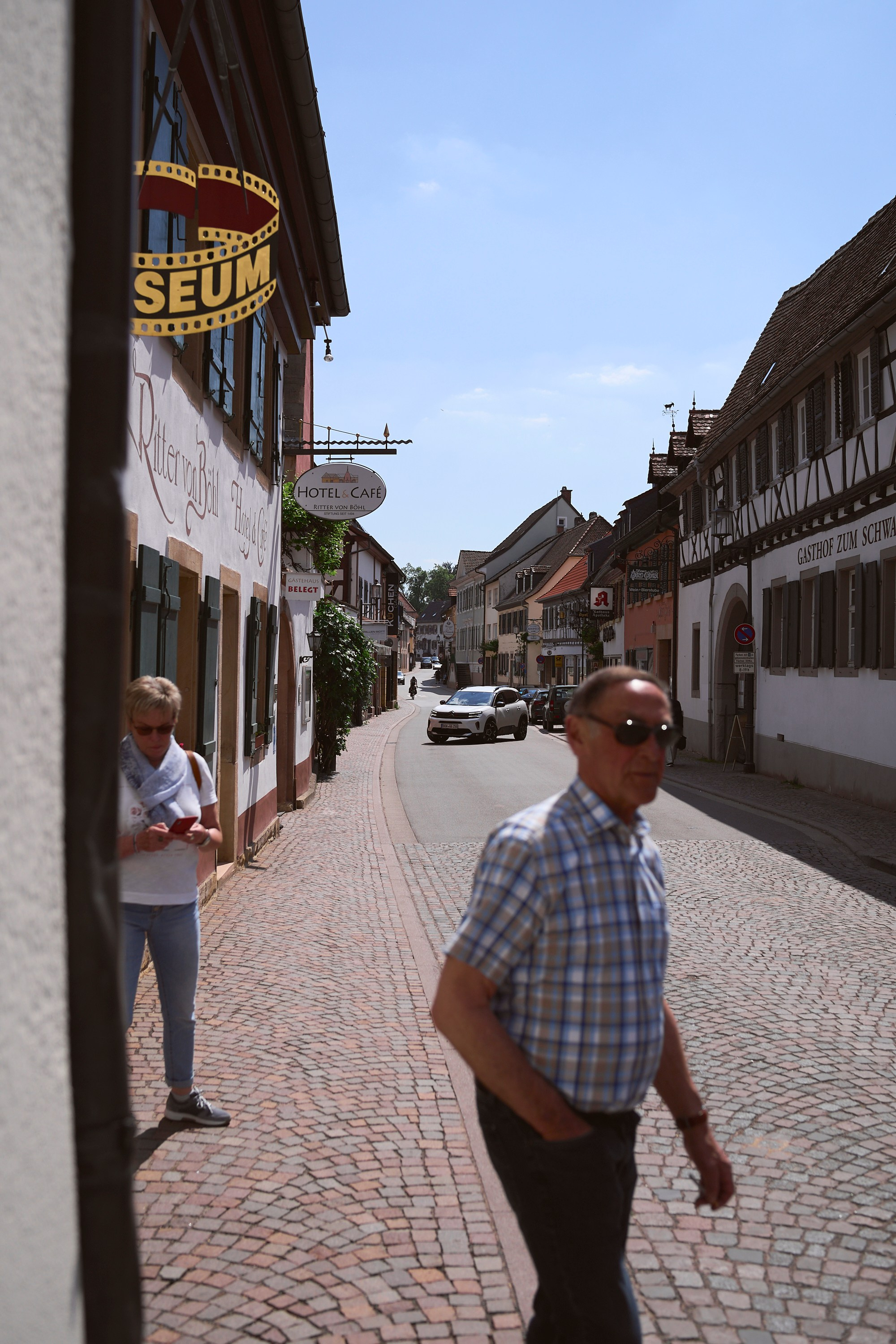 Streetphotography Germany Deidesheim. Aleksandr Steinbrenner | Streetfotografie