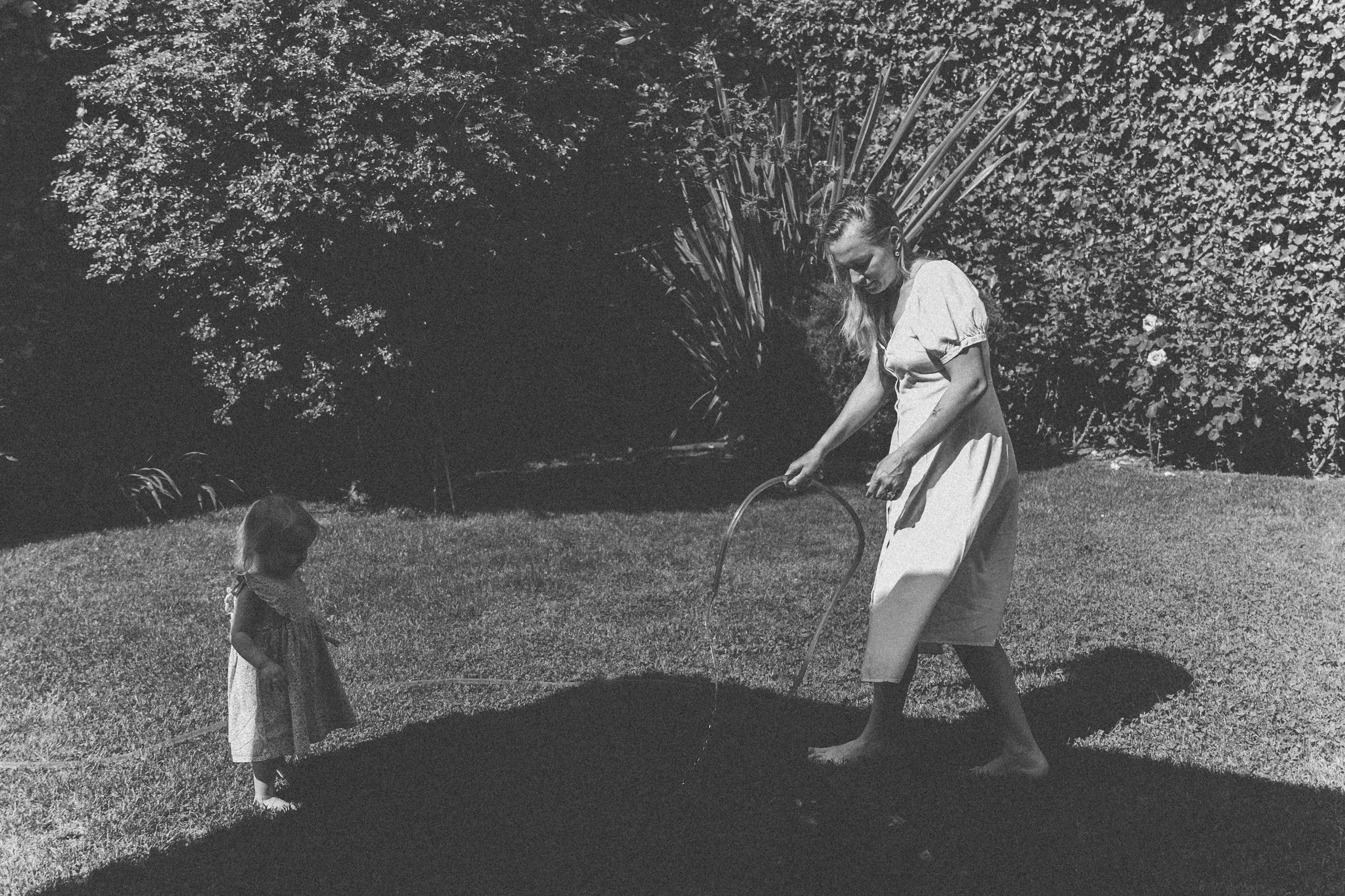 Sesión de fotos familiar en casa — Momentos reales y acogedores. Photographer in Santiago, Chile Anna Almazova