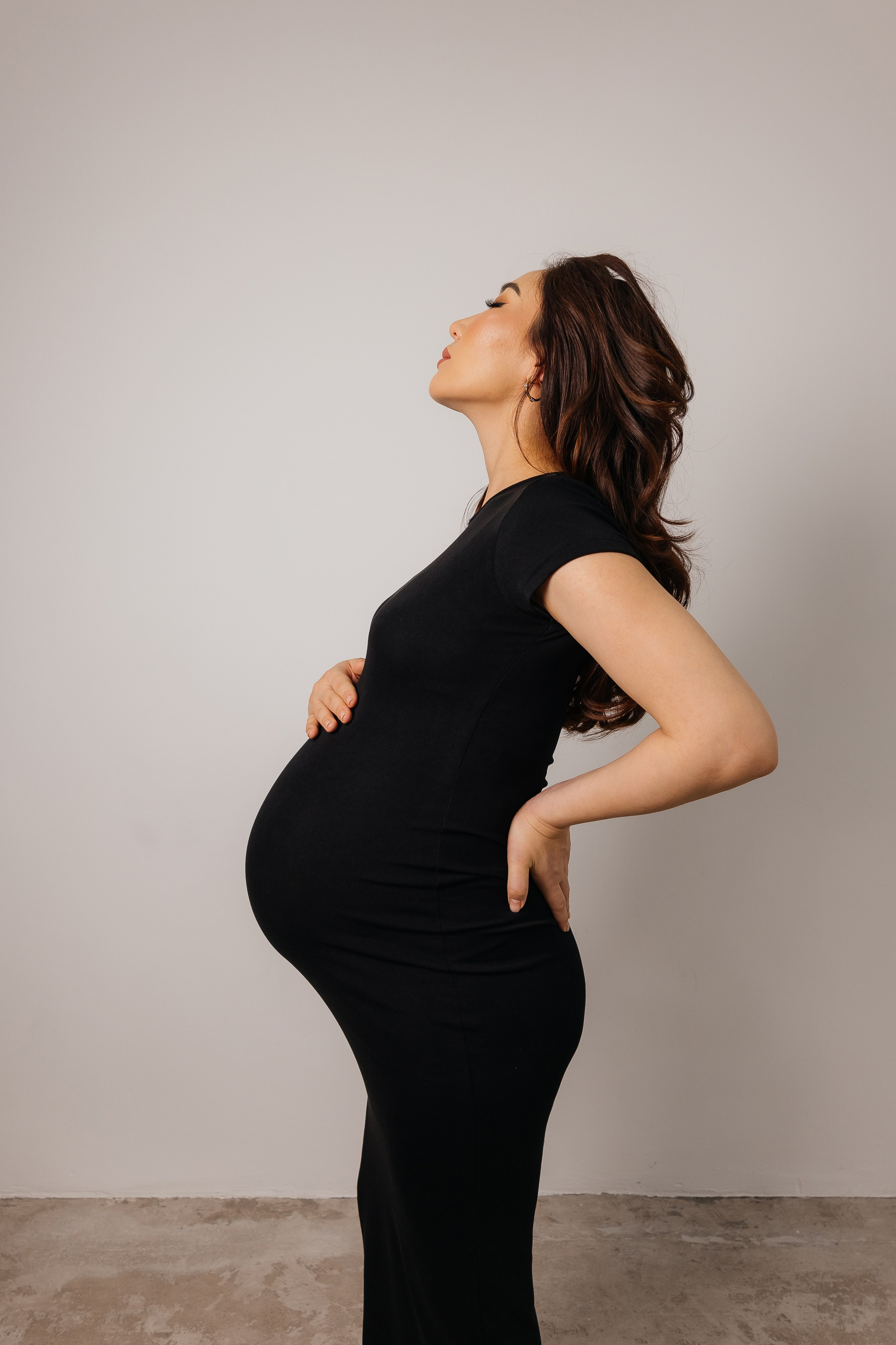 The beauty of expecting. Фотограф родов, семей и новорожденных малышей в Дубае