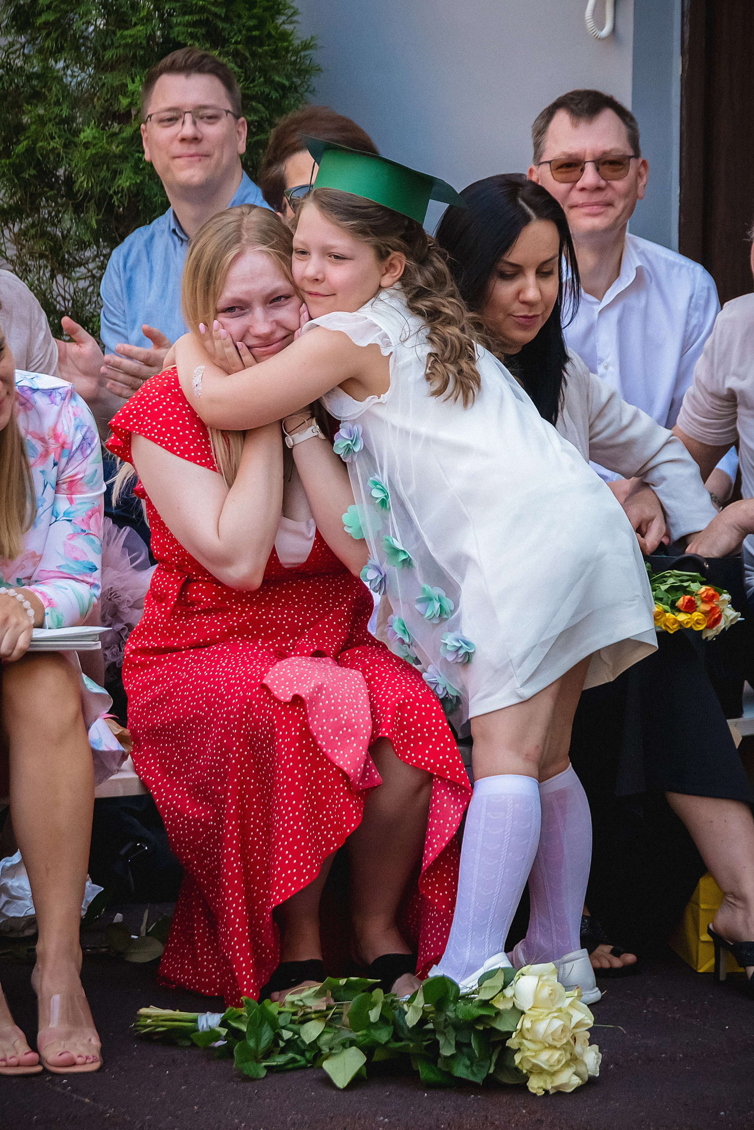 Zīles Skolas Izlaidums. Fotogrāfs Rīgā. Gīmenes, individuālās un dažādu produktu fotosesijas